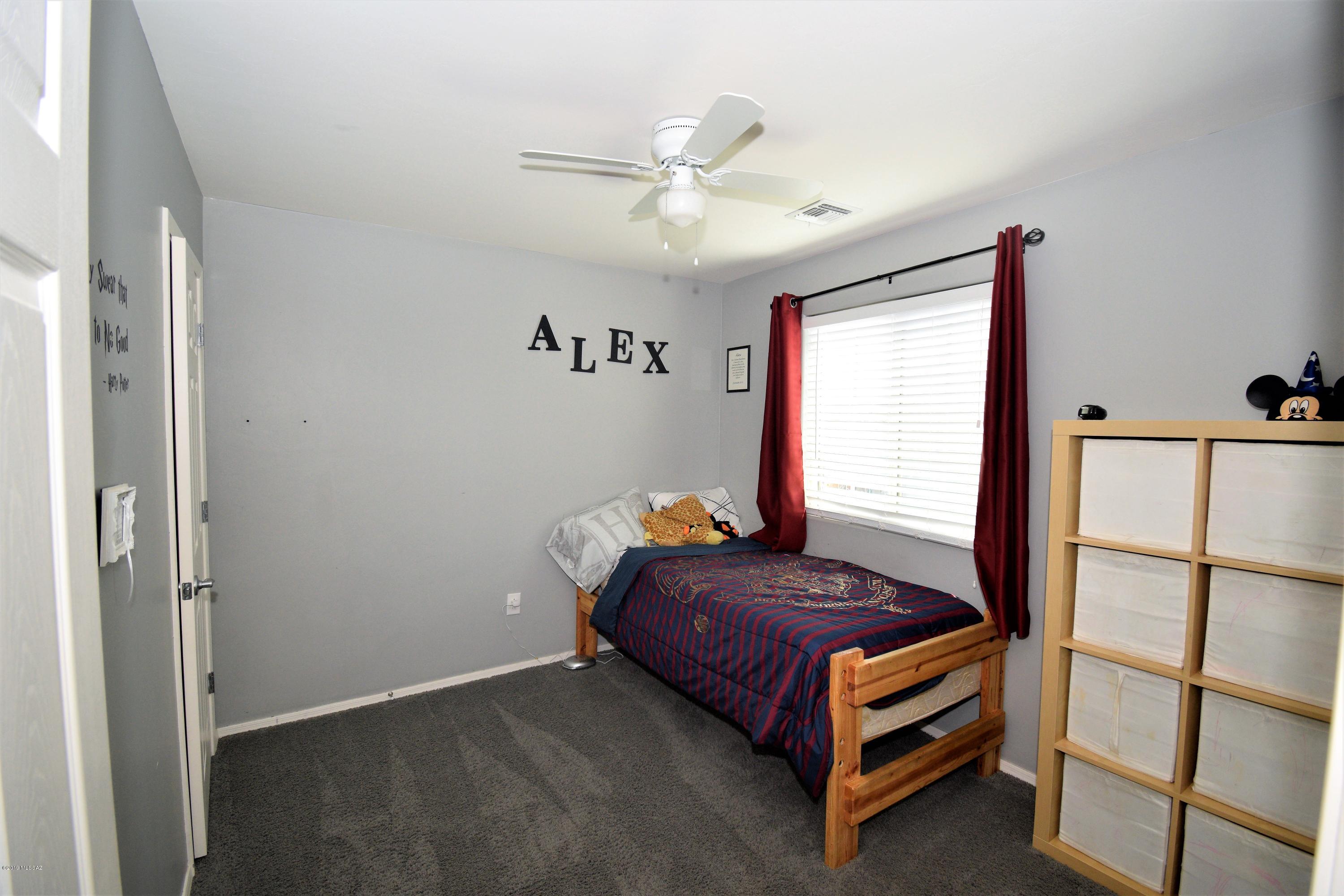 8771 N Mugho Pine Trail