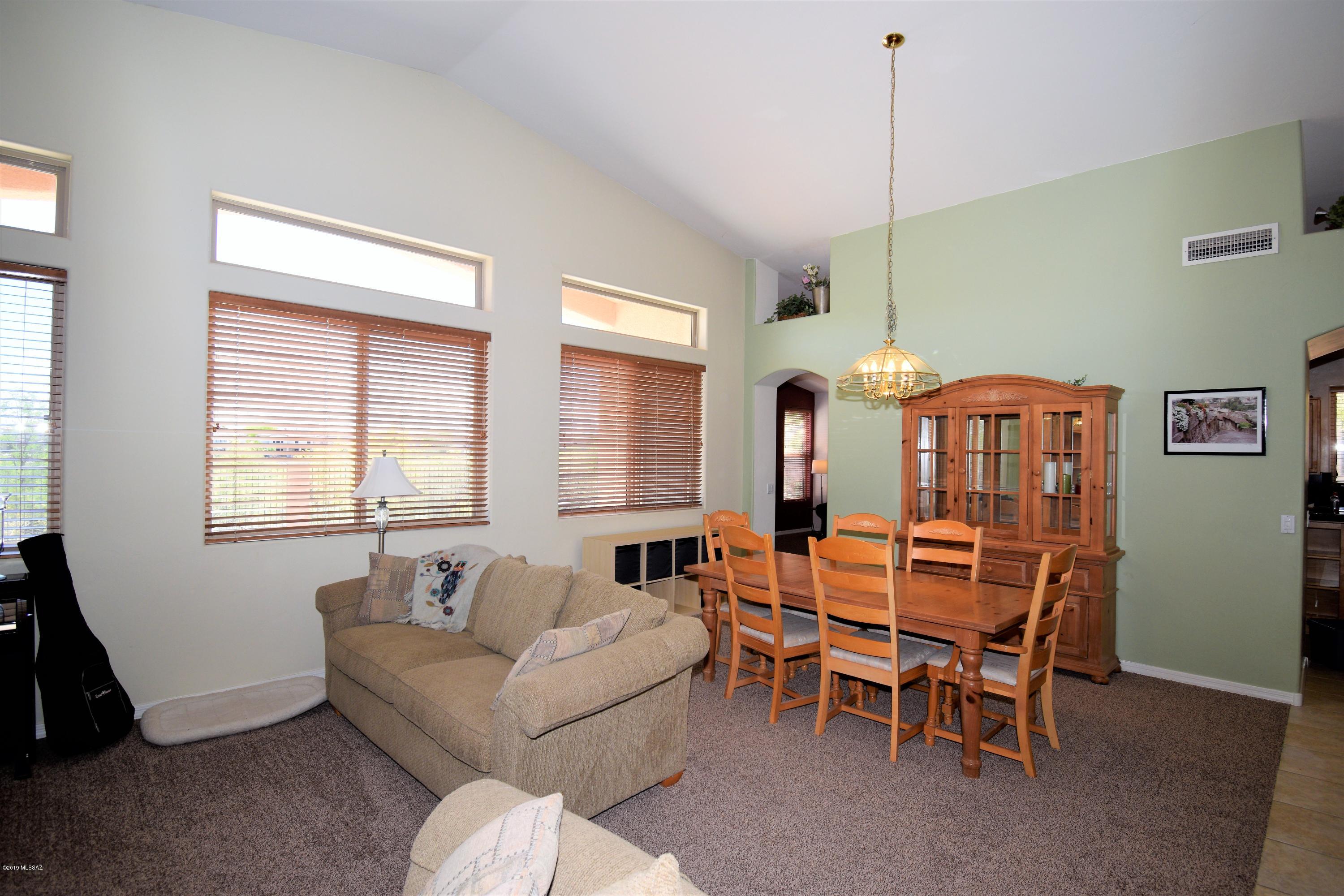 3648 N Trilby Wash Court