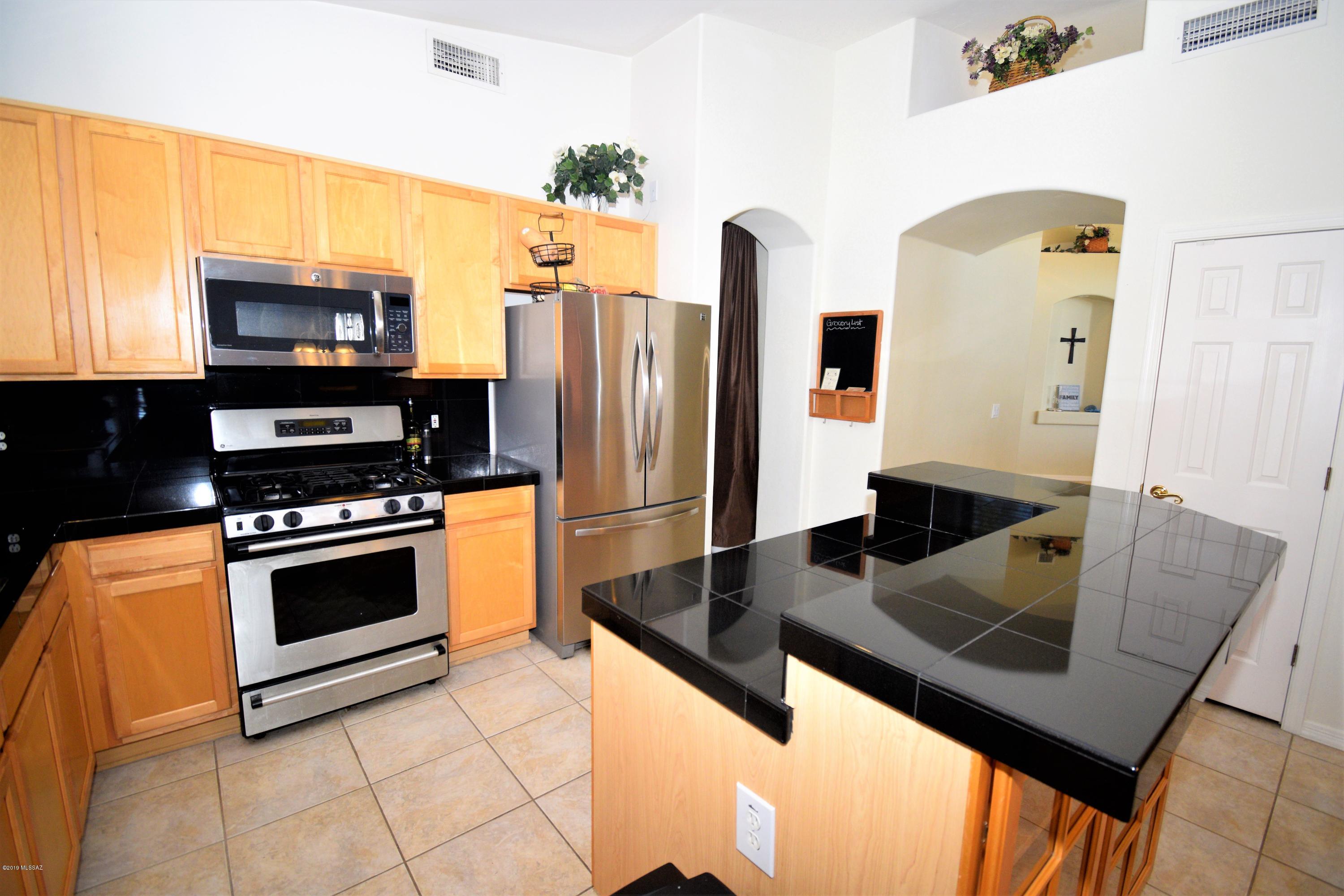 3648 N Trilby Wash Court