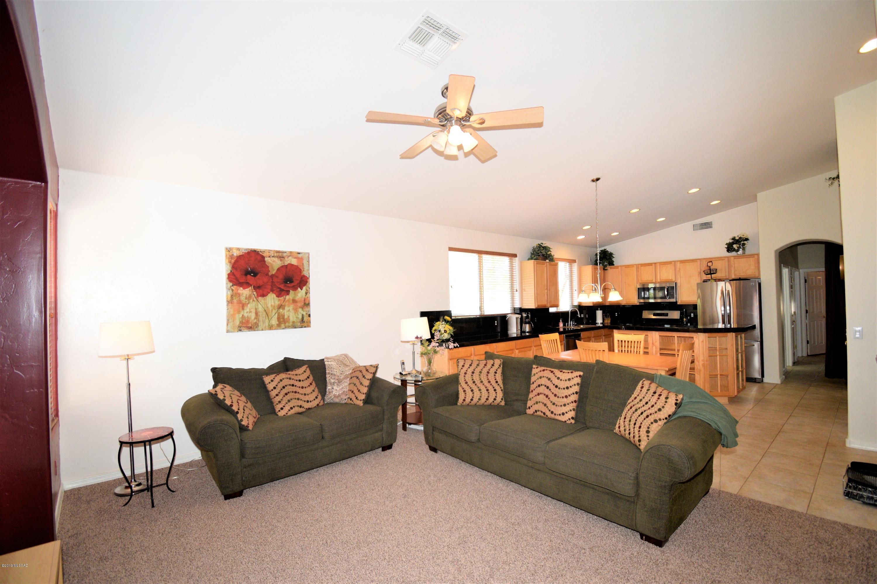 3648 N Trilby Wash Court