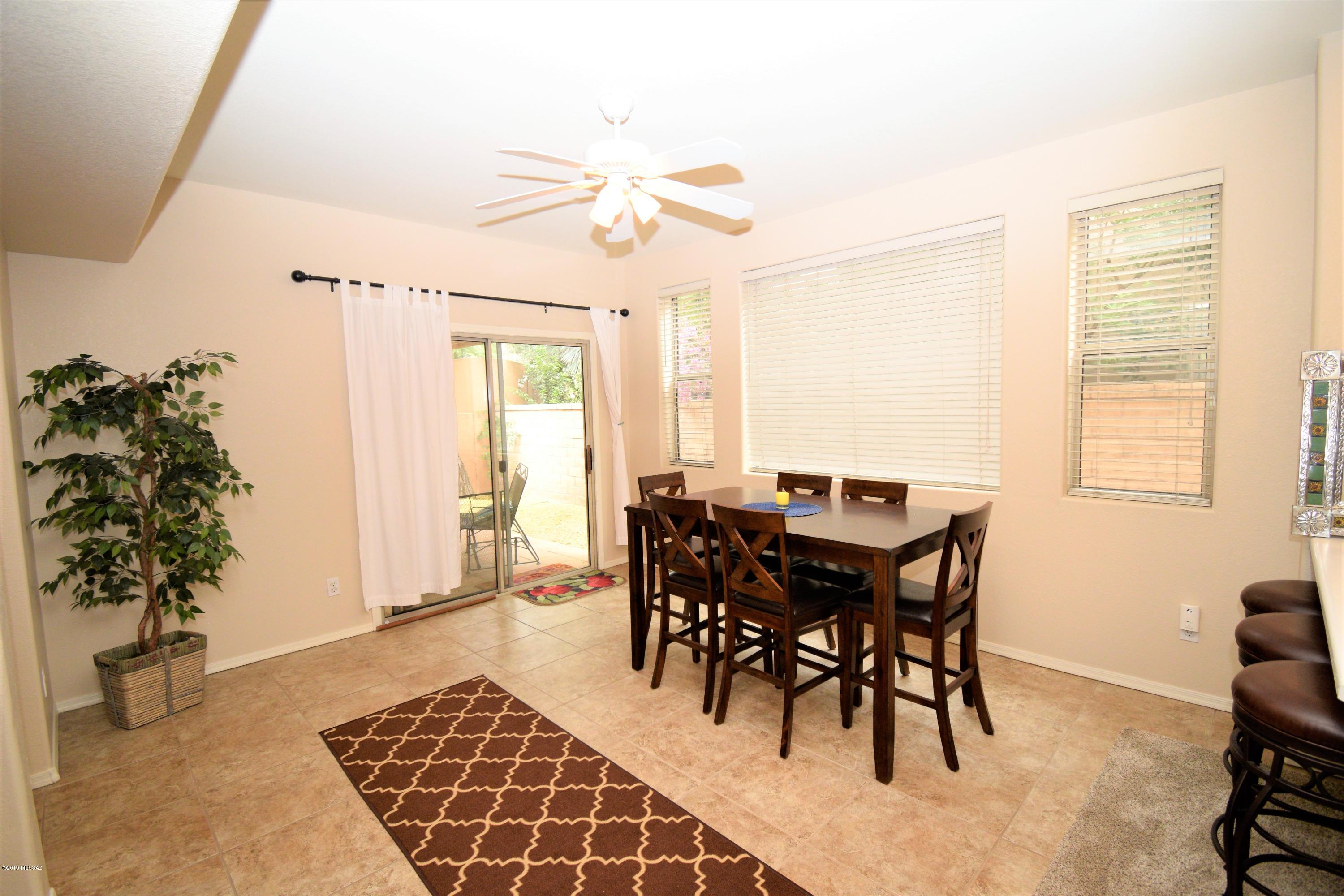 5259 E Calle Vista De Colores