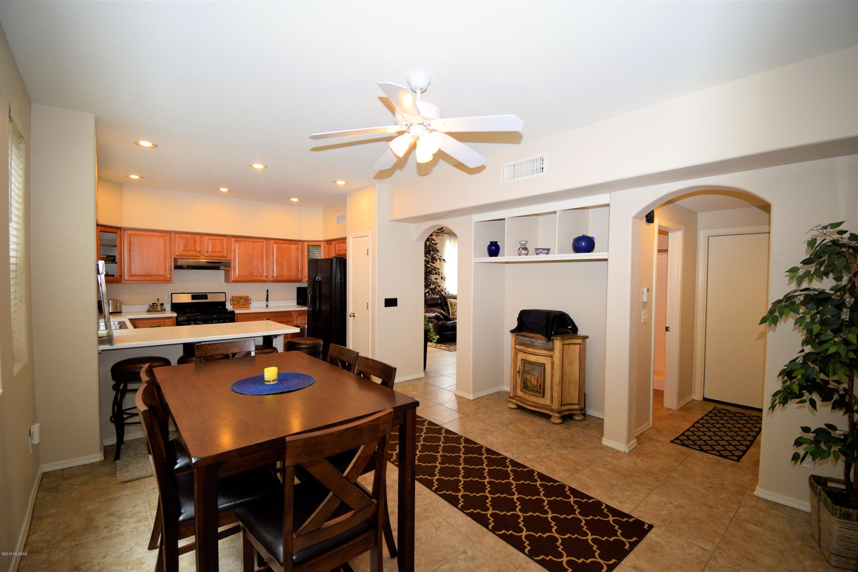 5259 E Calle Vista De Colores