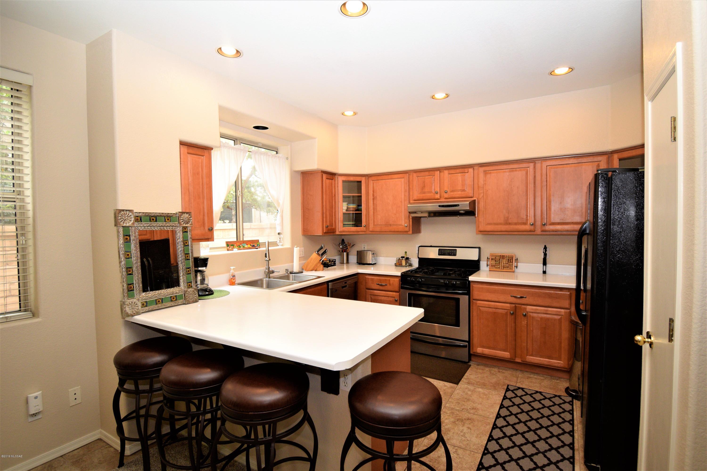 5259 E Calle Vista De Colores