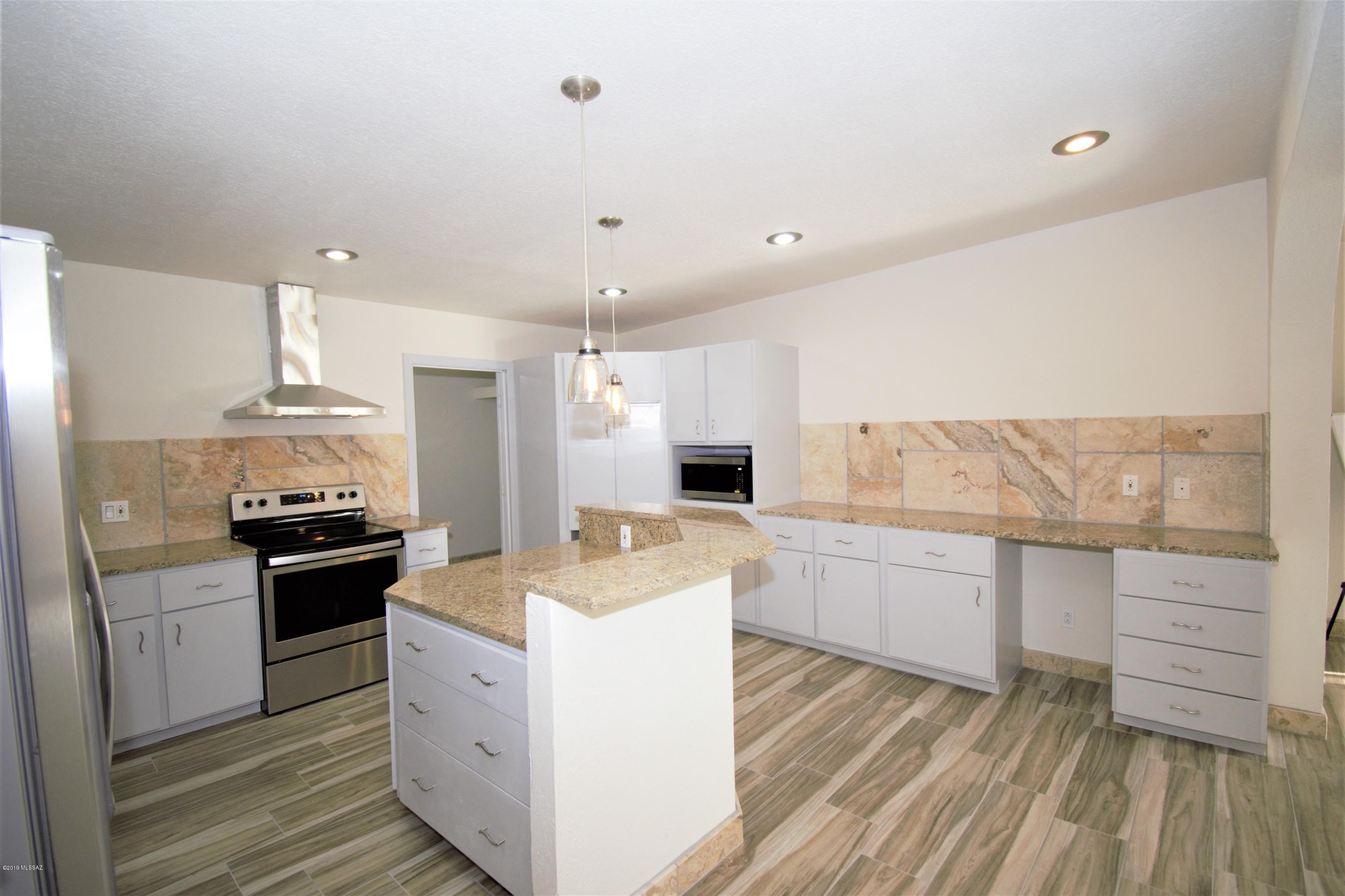 3549 W Falling Star Lane