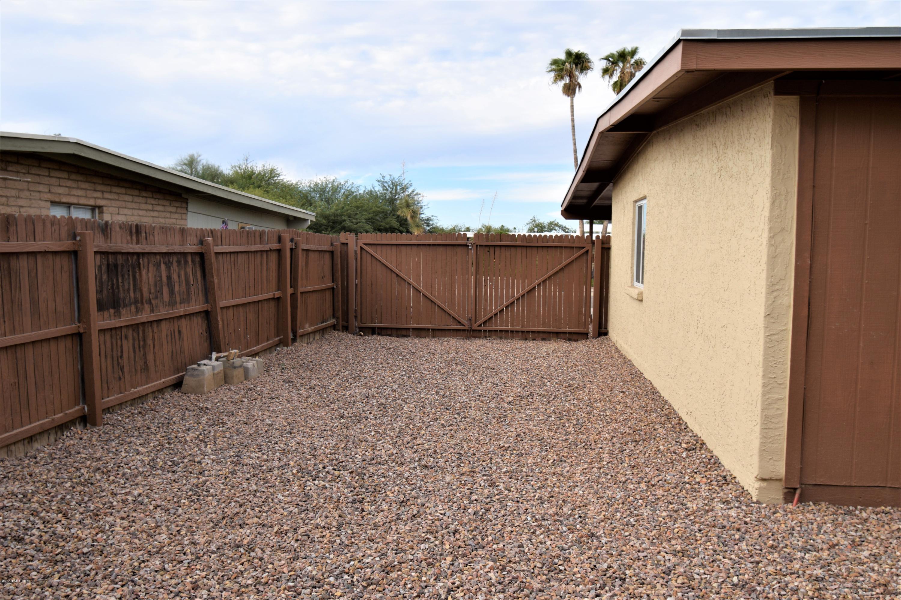 3549 W Falling Star Lane