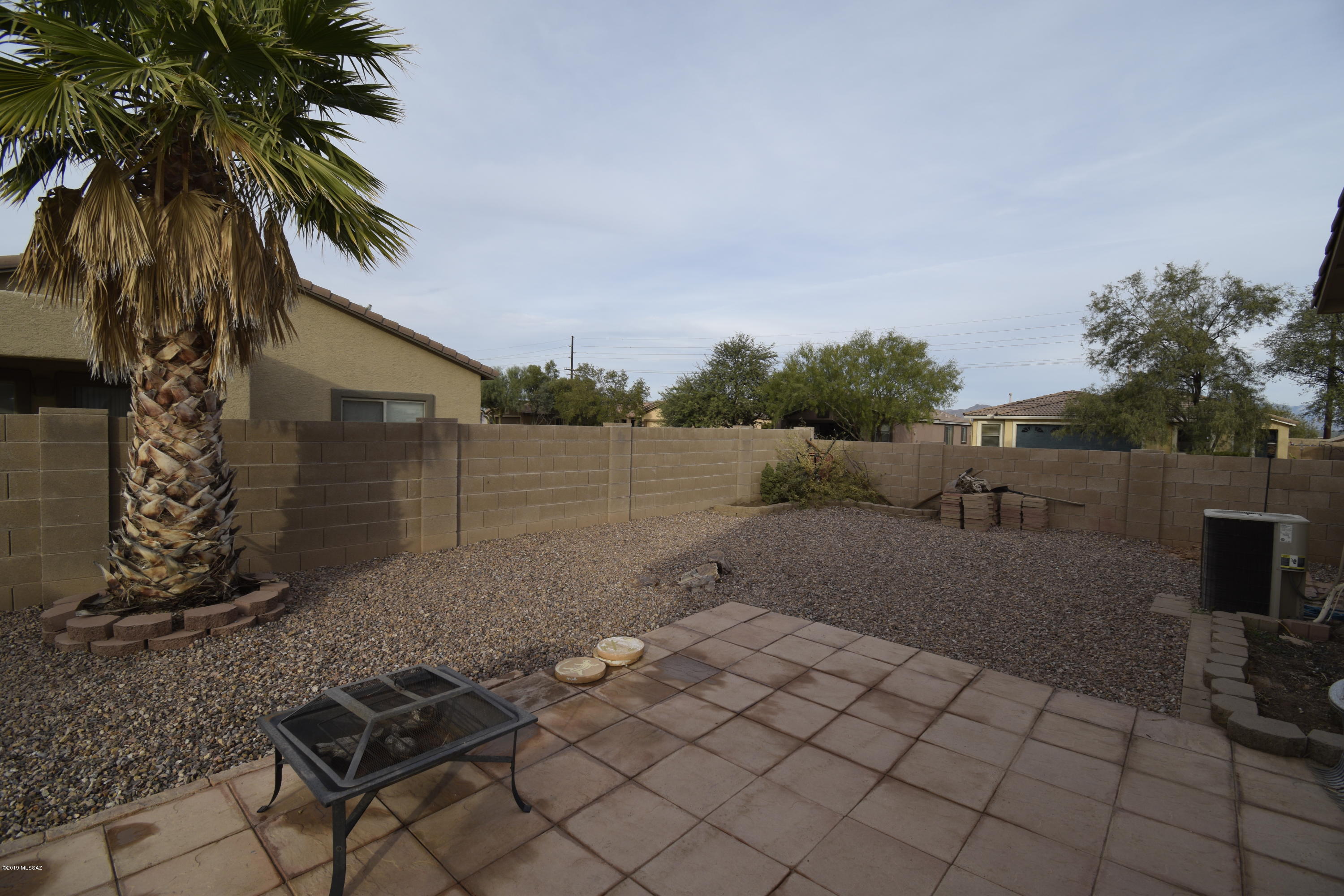 11038 W Willow Field Drive