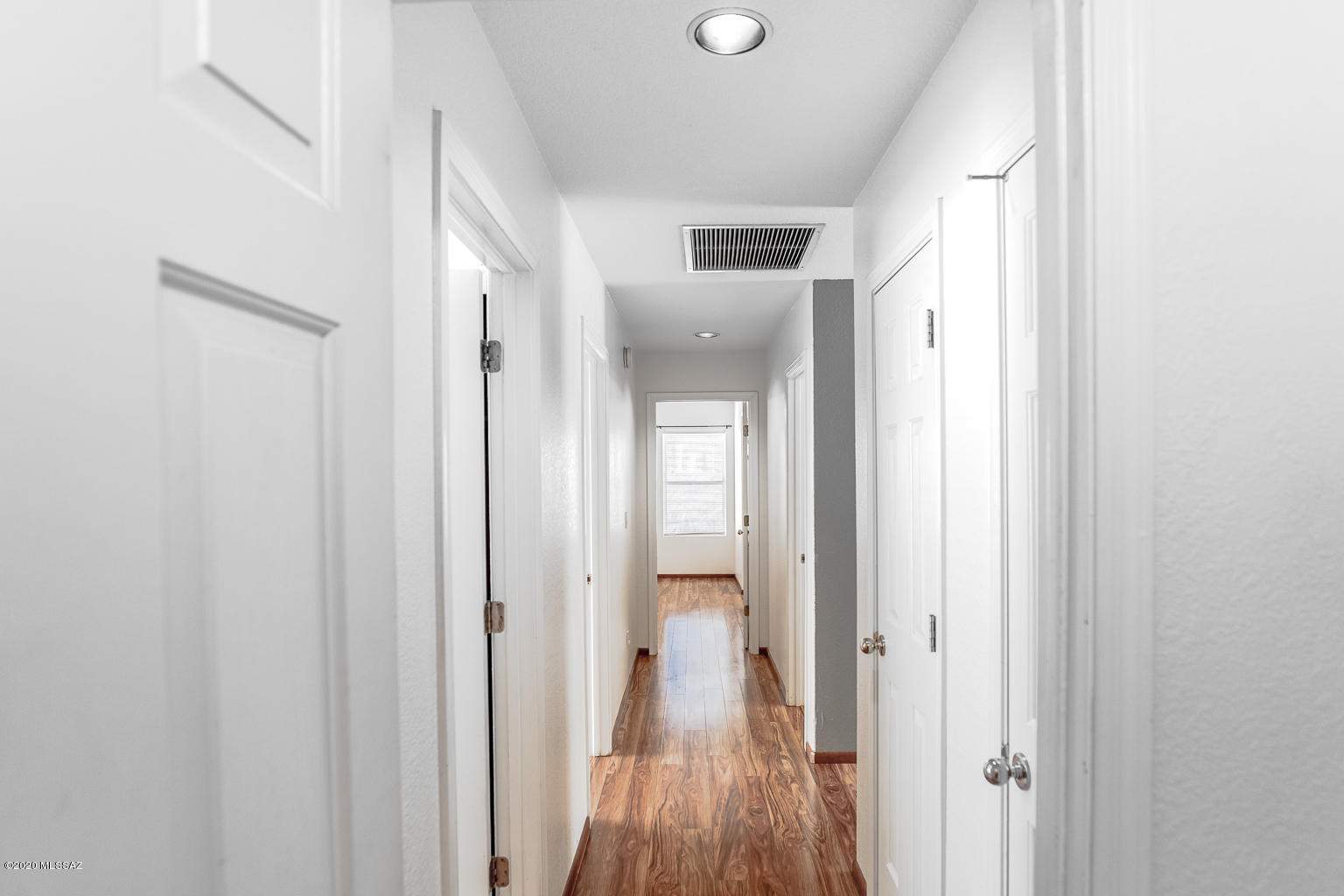 8936 N Bottlebush Lane