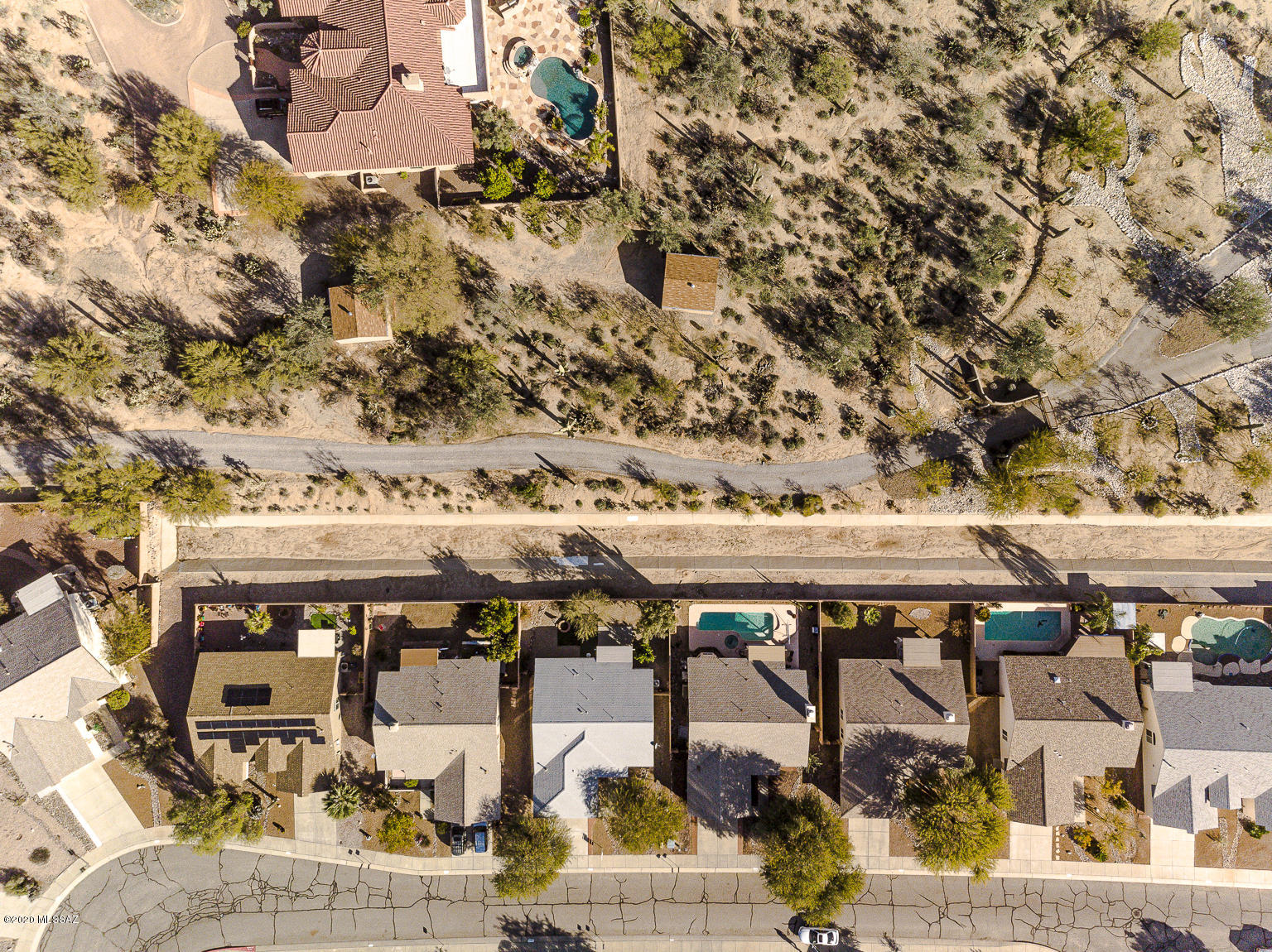 8936 N Bottlebush Lane