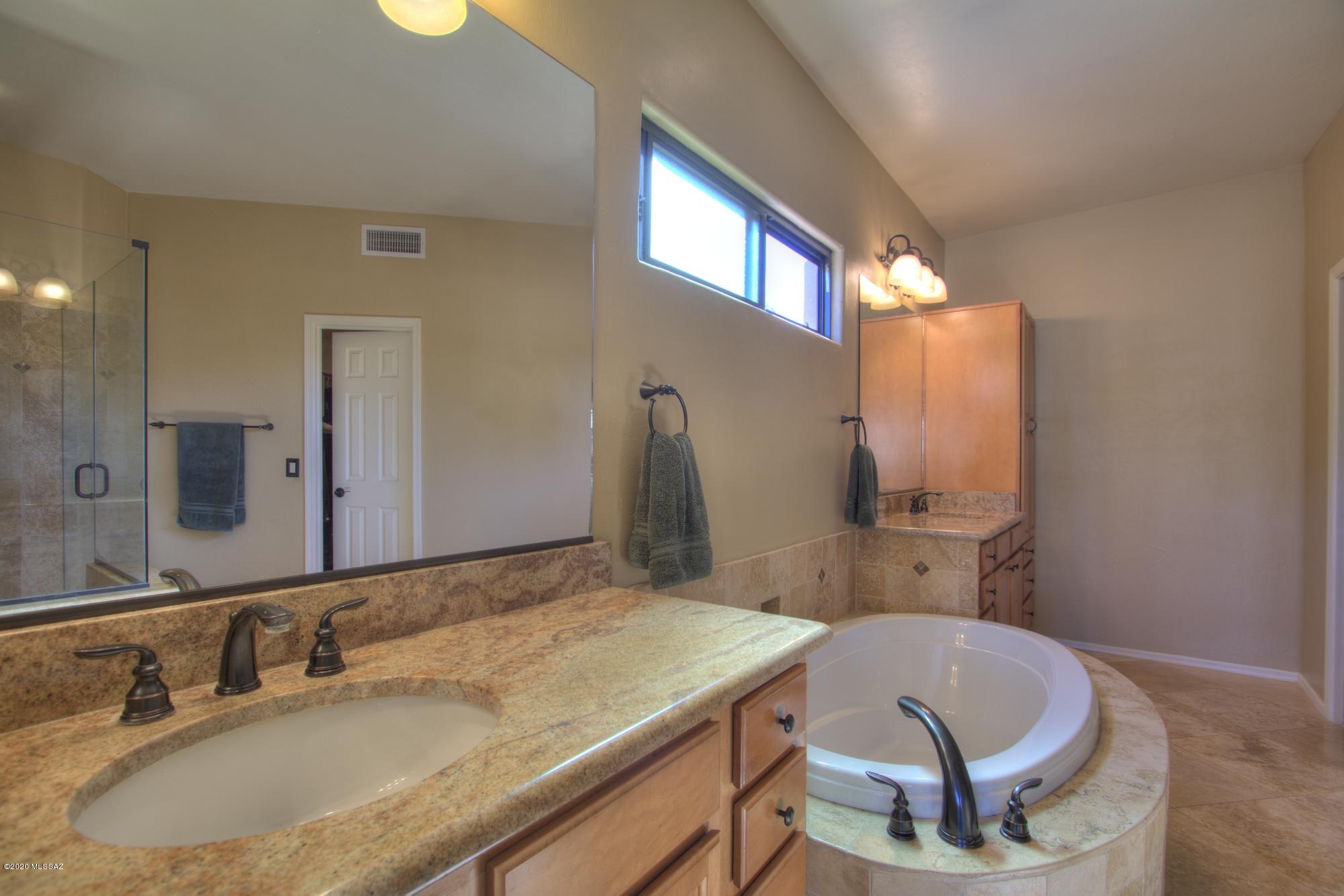 11582 N Ironwood Canyon Place