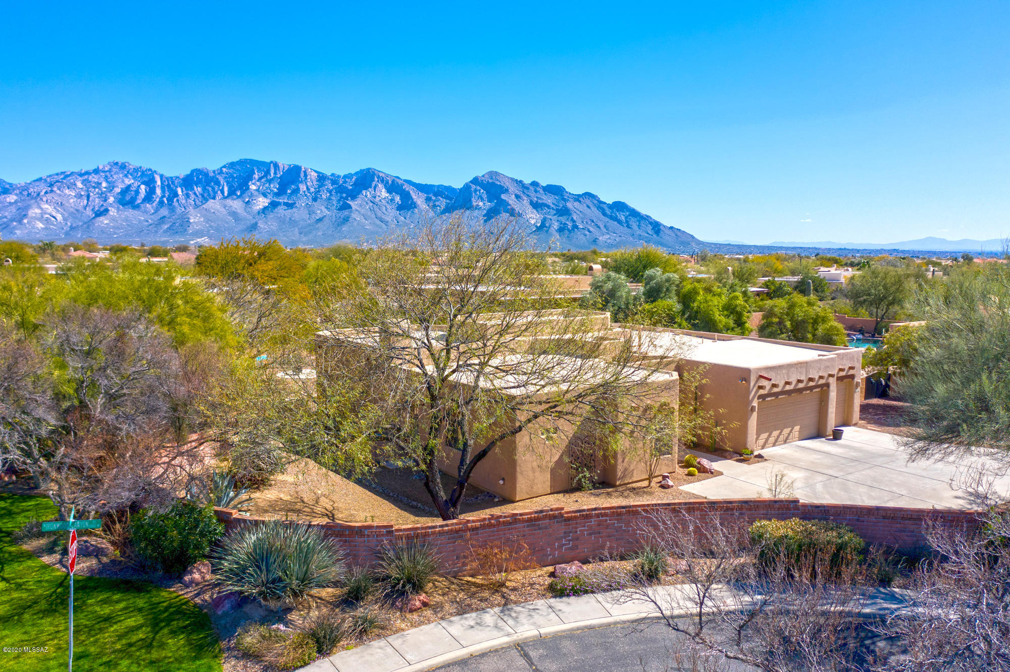 11582 N Ironwood Canyon Place