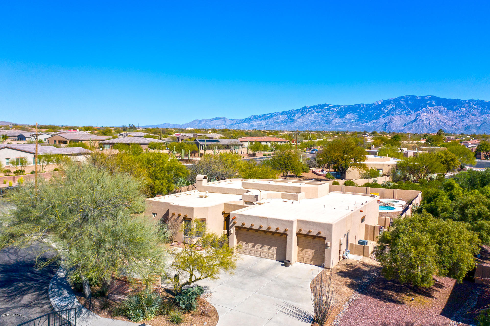 11582 N Ironwood Canyon Place