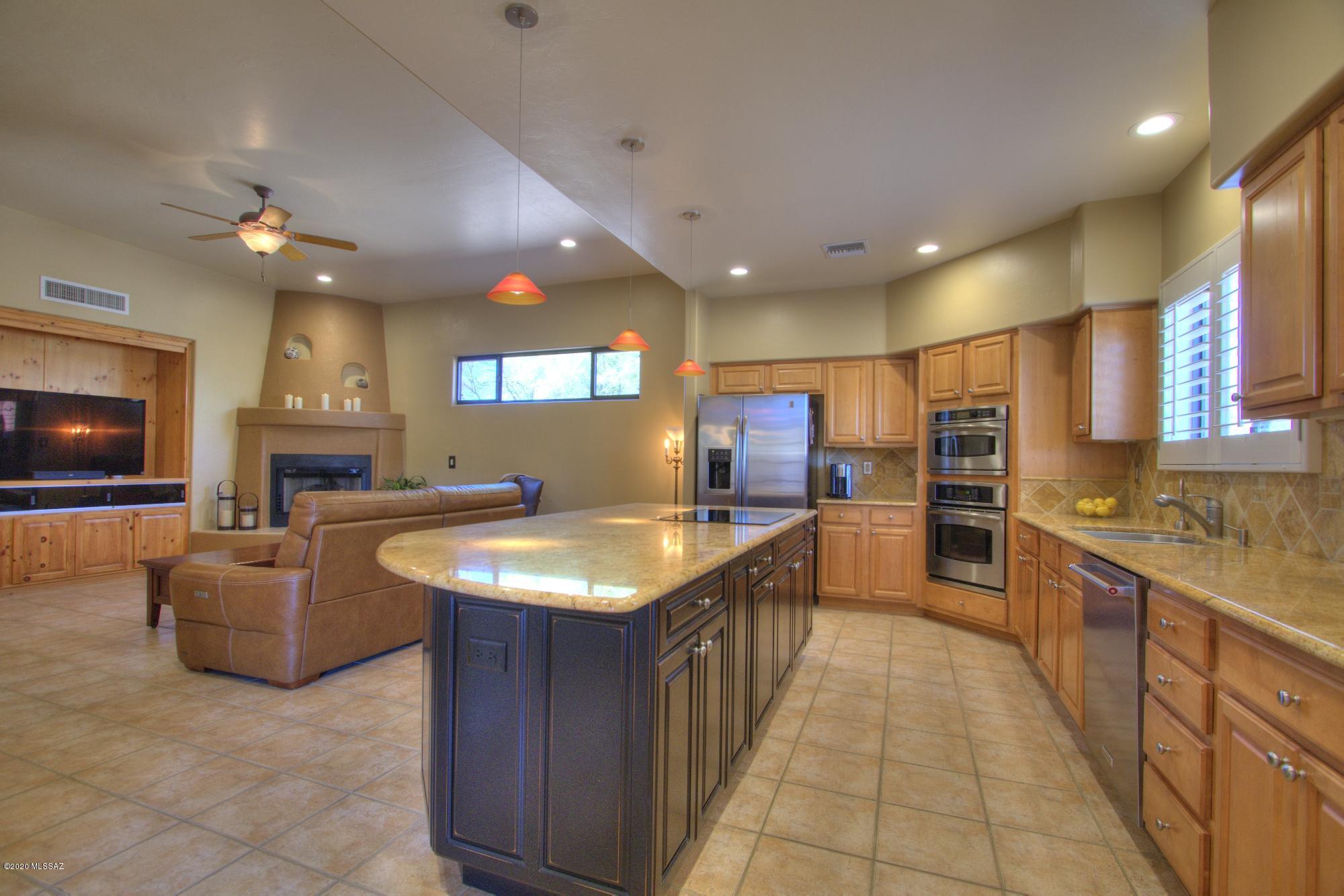 11582 N Ironwood Canyon Place