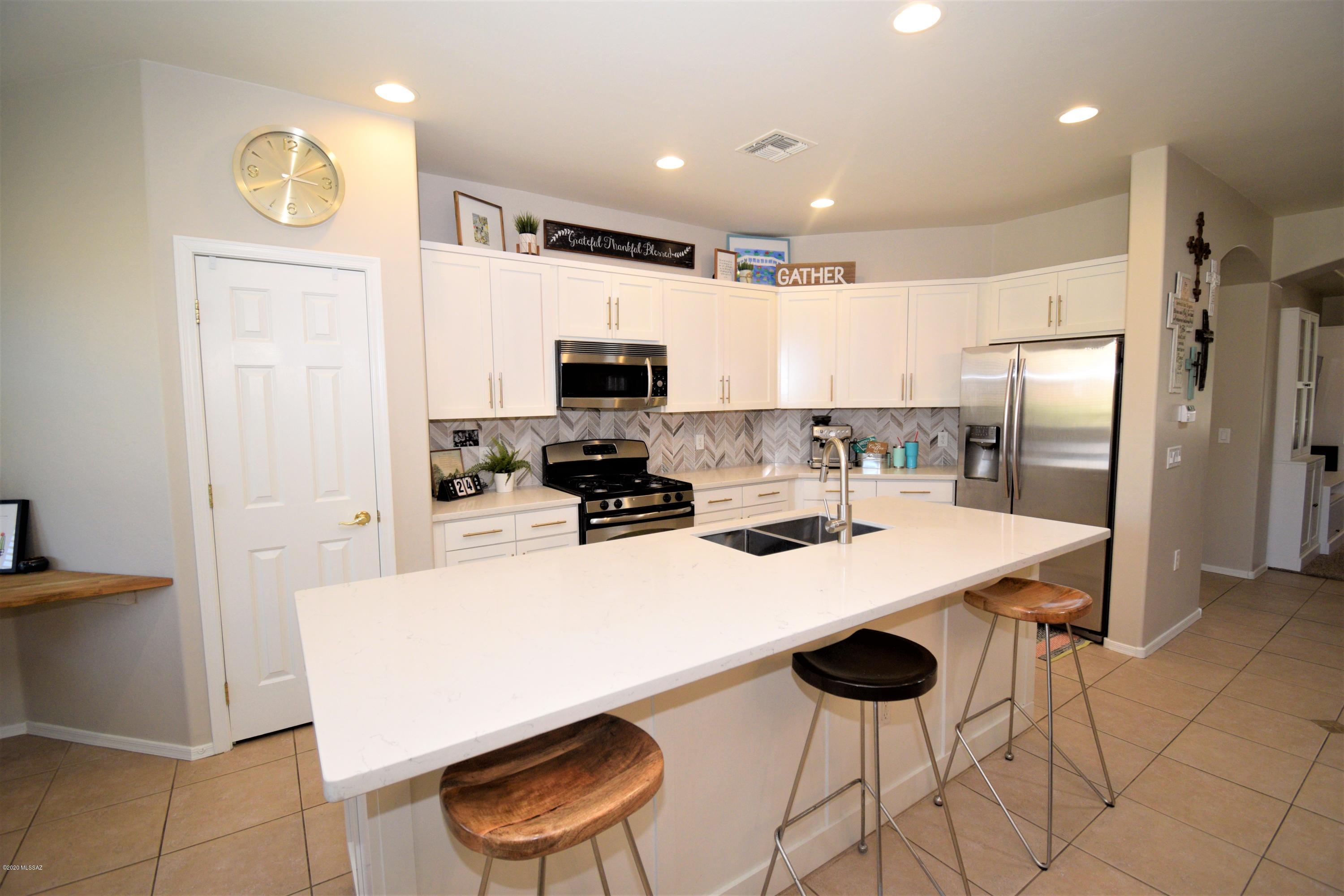 12532 N Stone Ring Drive