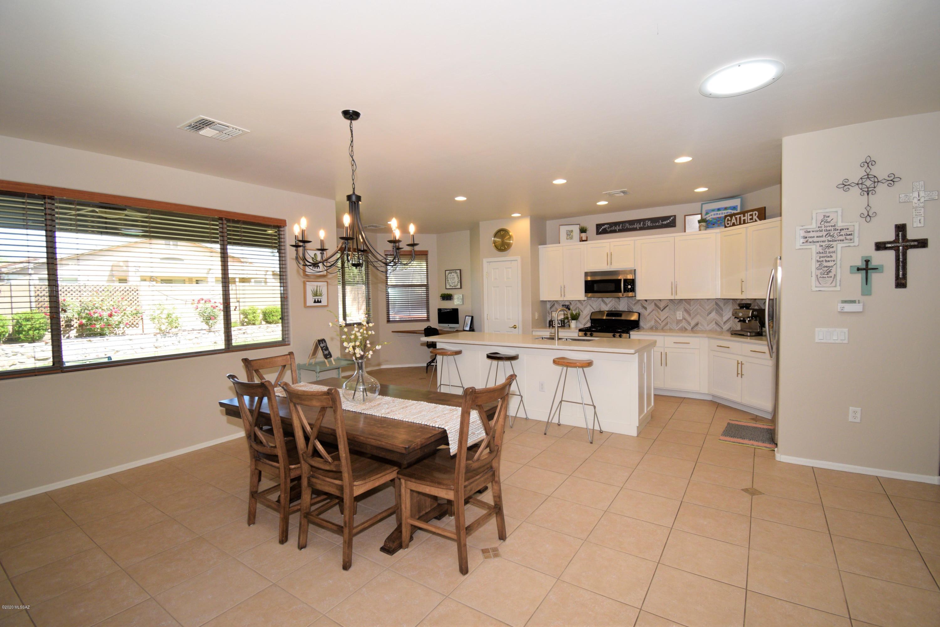 12532 N Stone Ring Drive