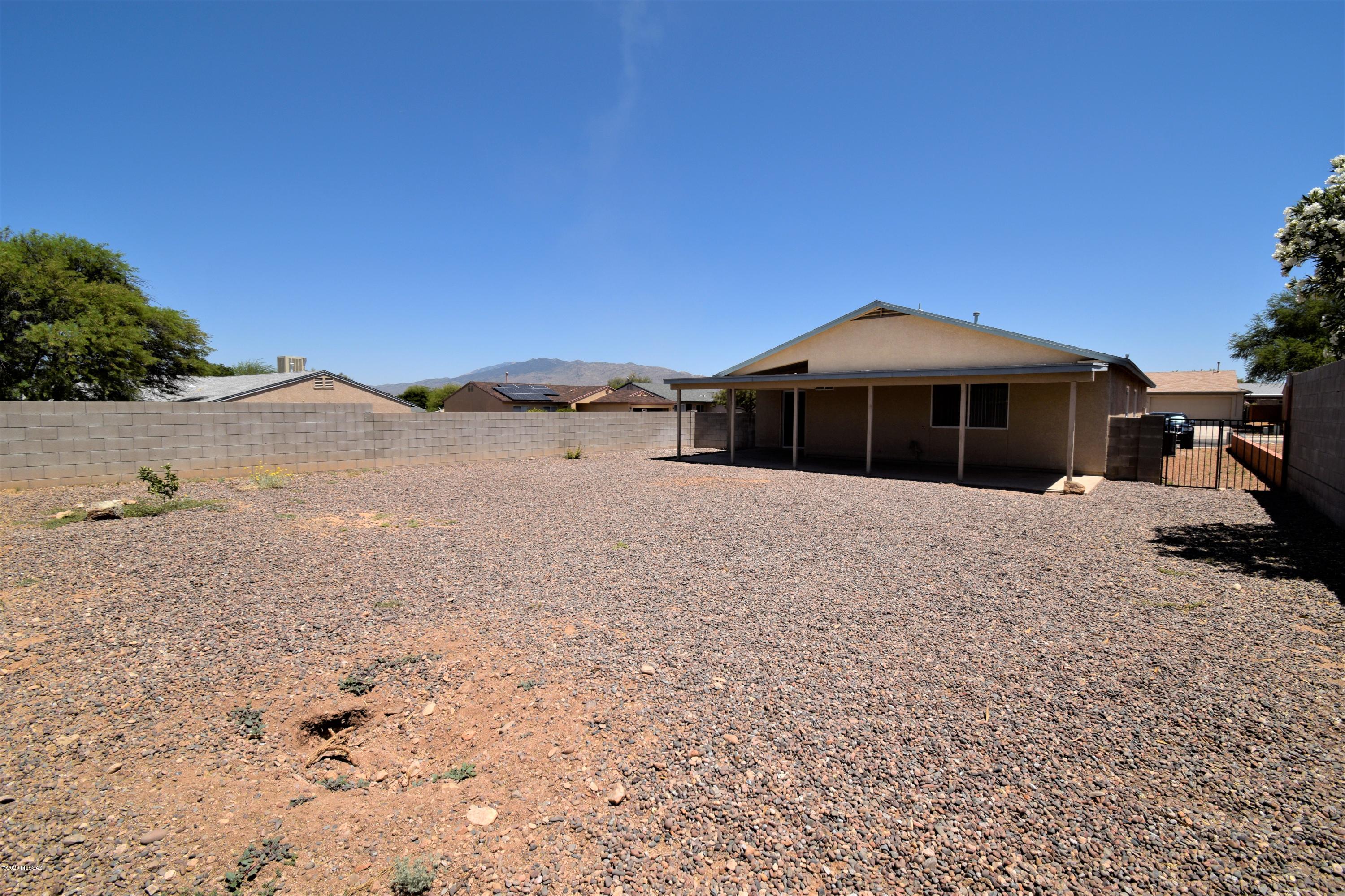 8987 E McMurray Place