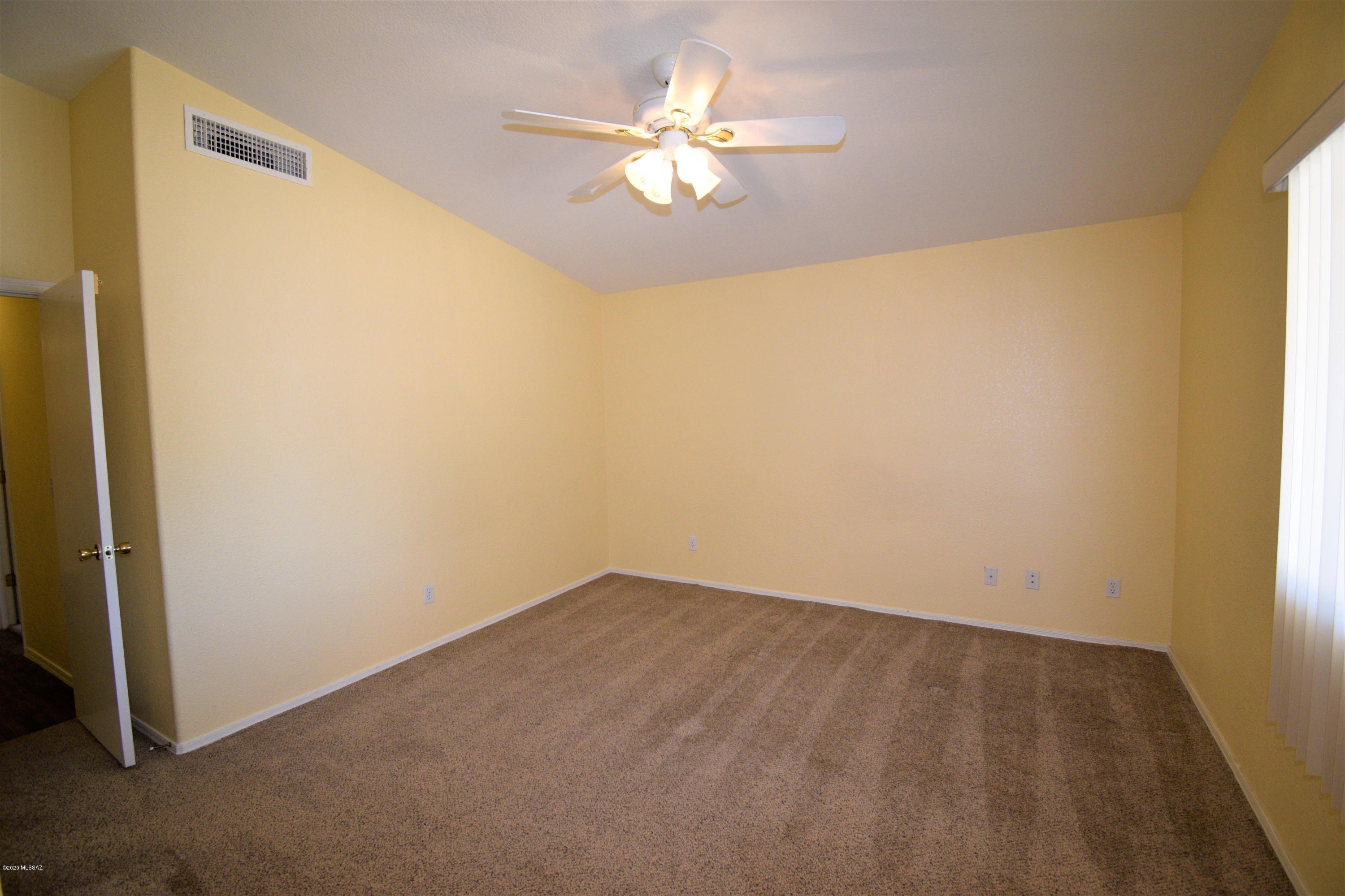 8987 E McMurray Place