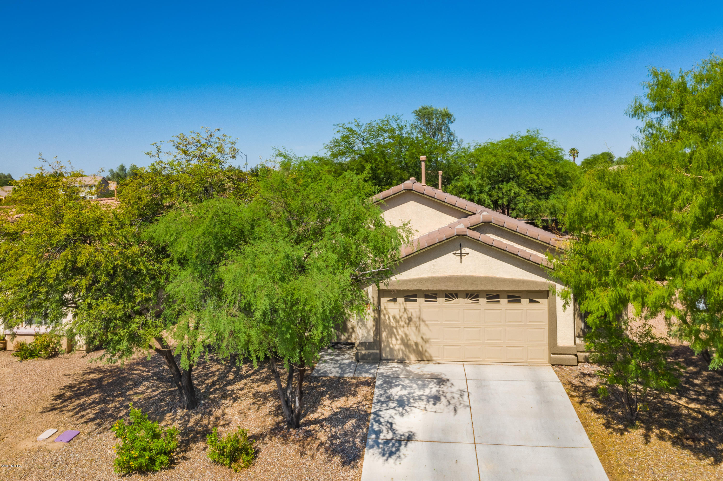 12667 N Crooked Willow Drive