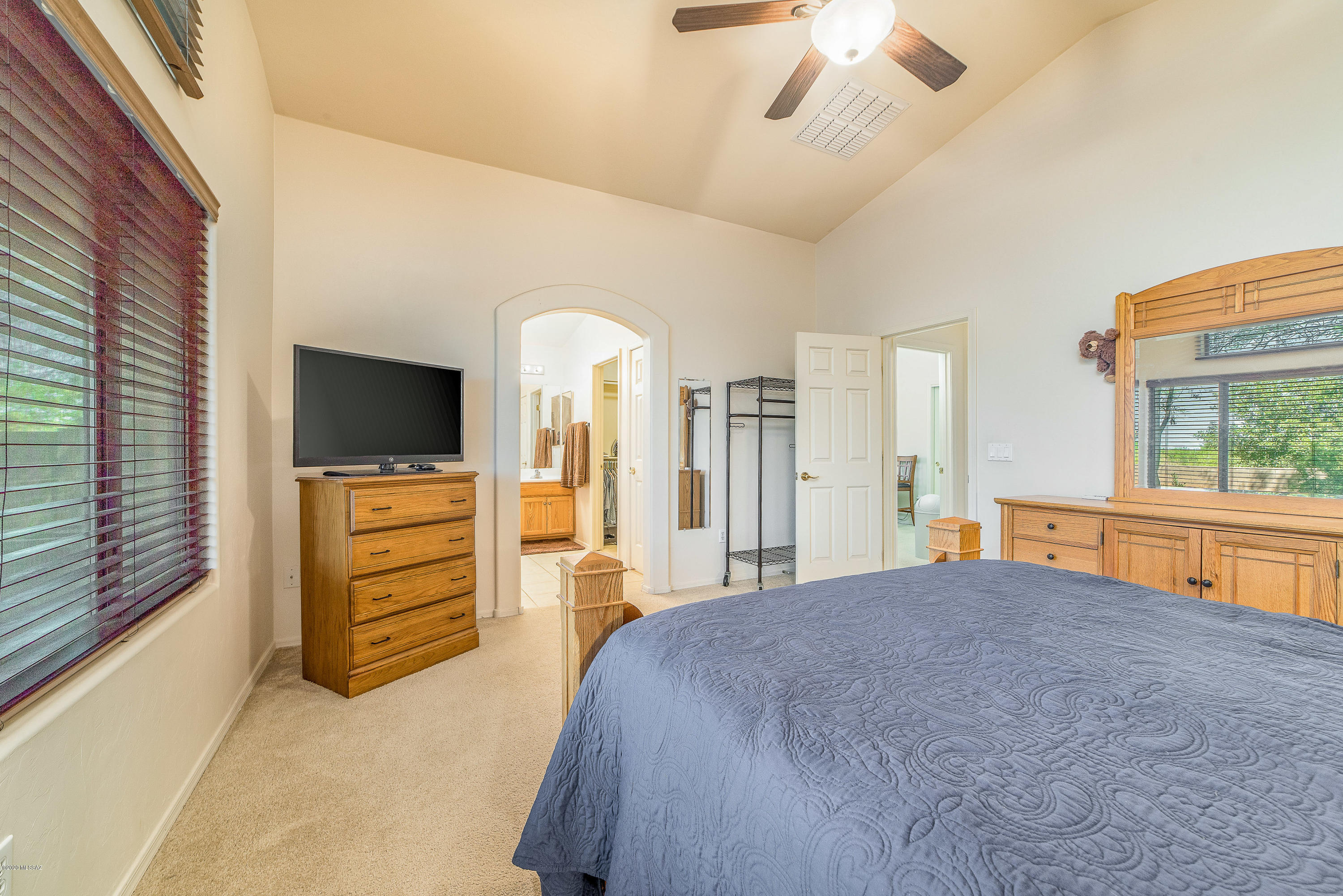 12667 N Crooked Willow Drive