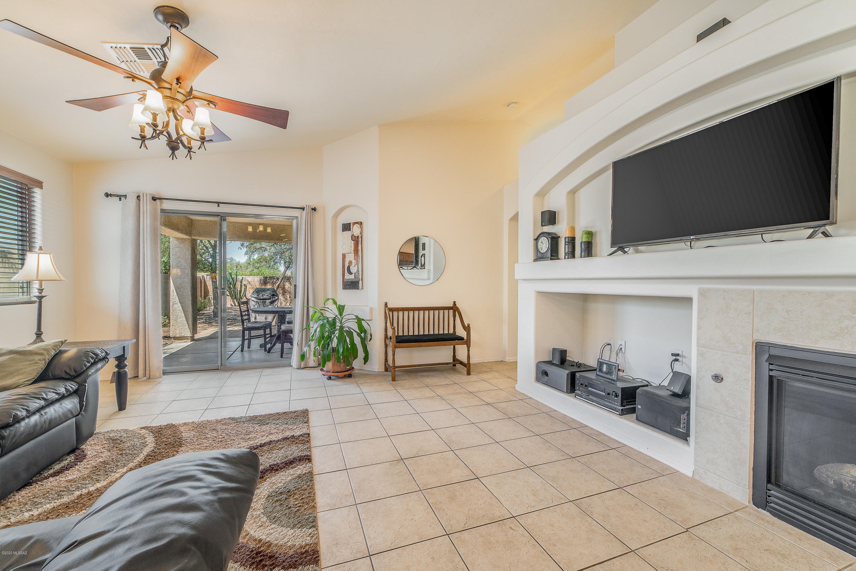 12667 N Crooked Willow Drive