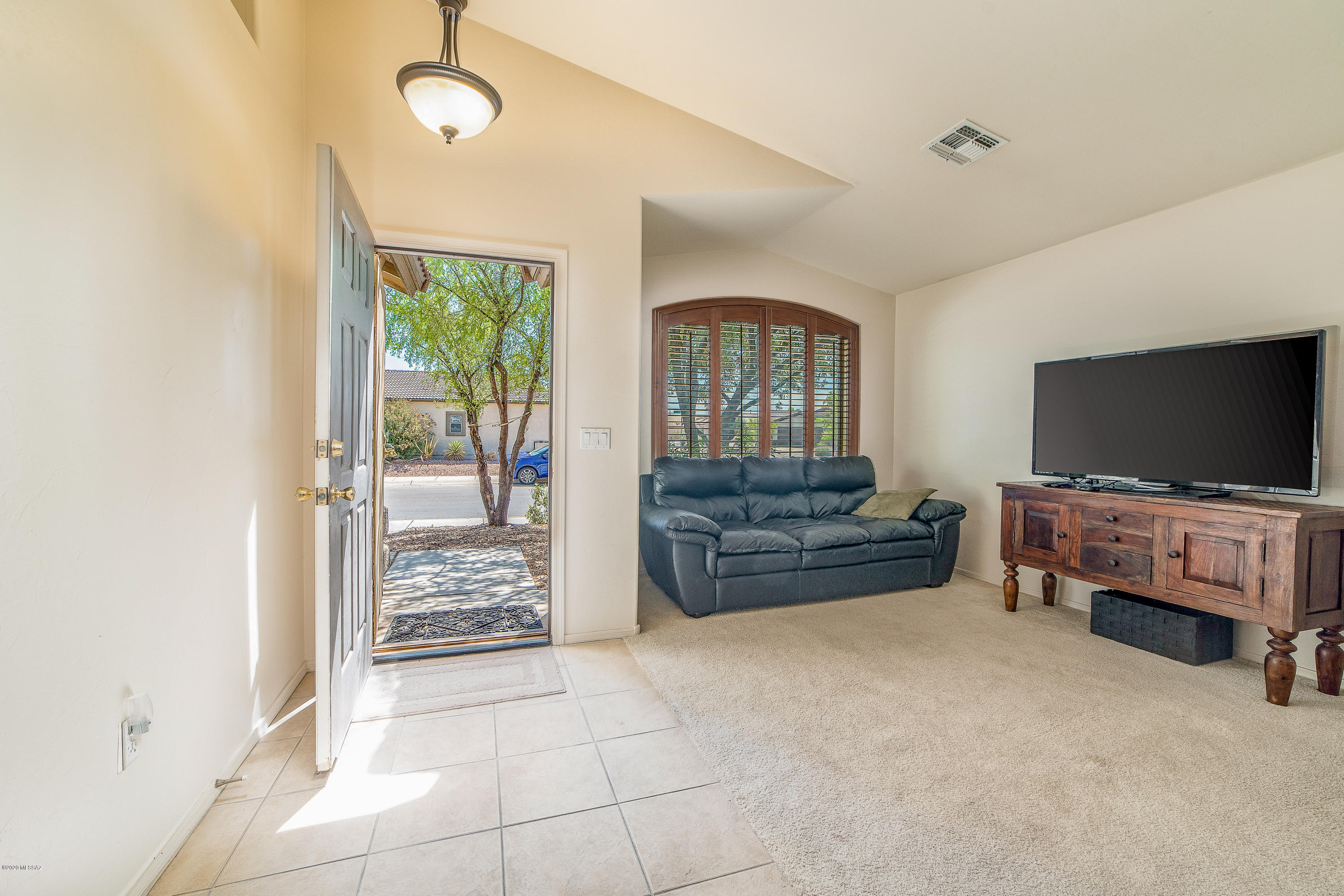 12667 N Crooked Willow Drive