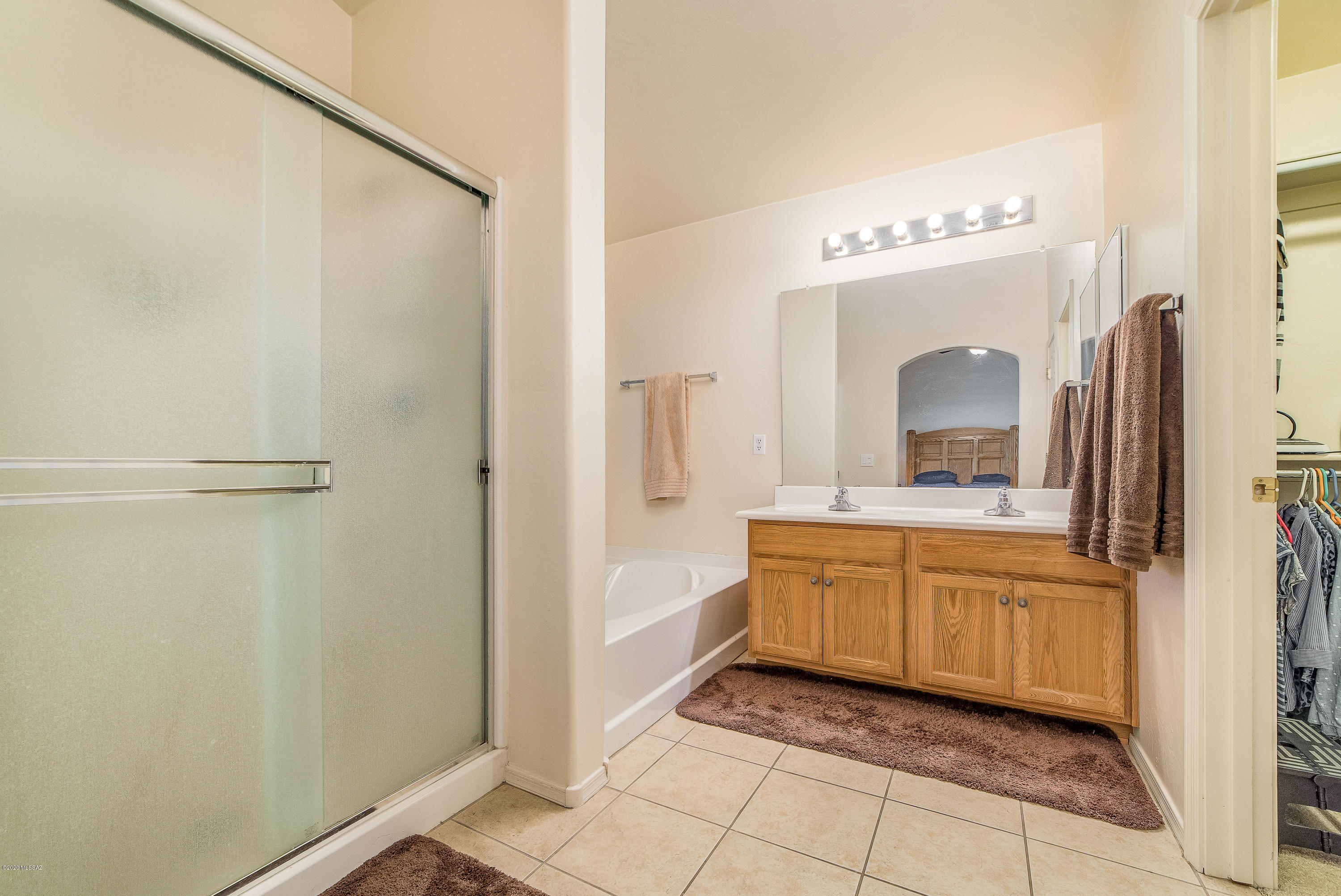 12667 N Crooked Willow Drive