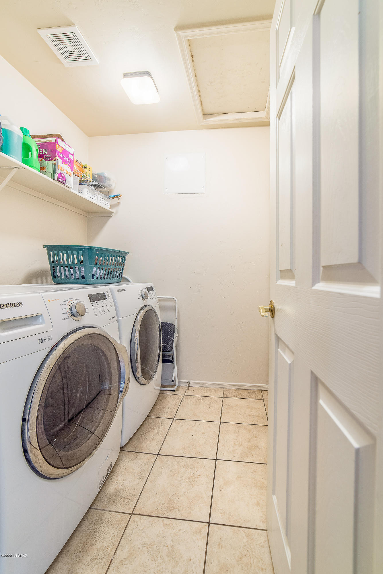 12667 N Crooked Willow Drive