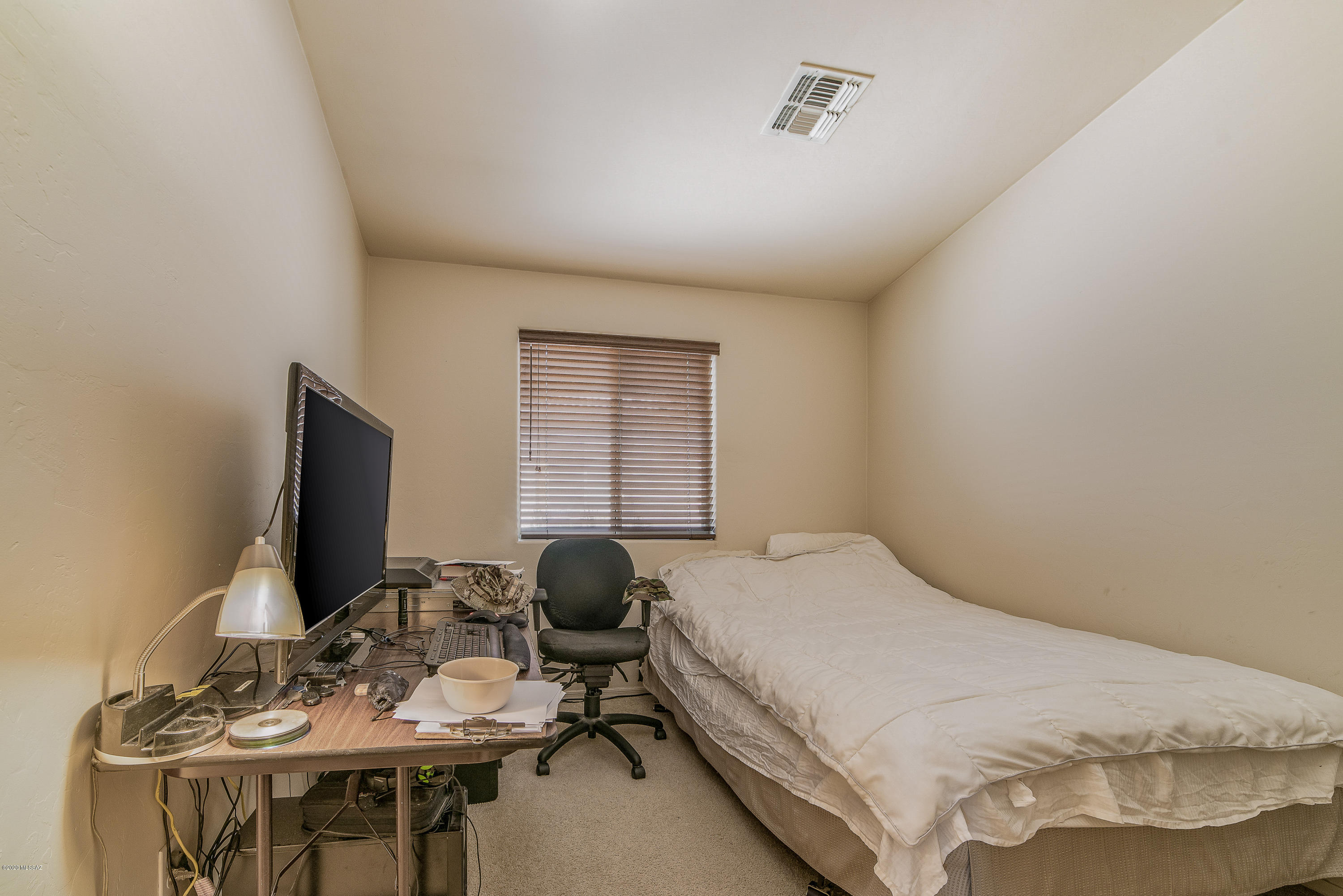 12667 N Crooked Willow Drive