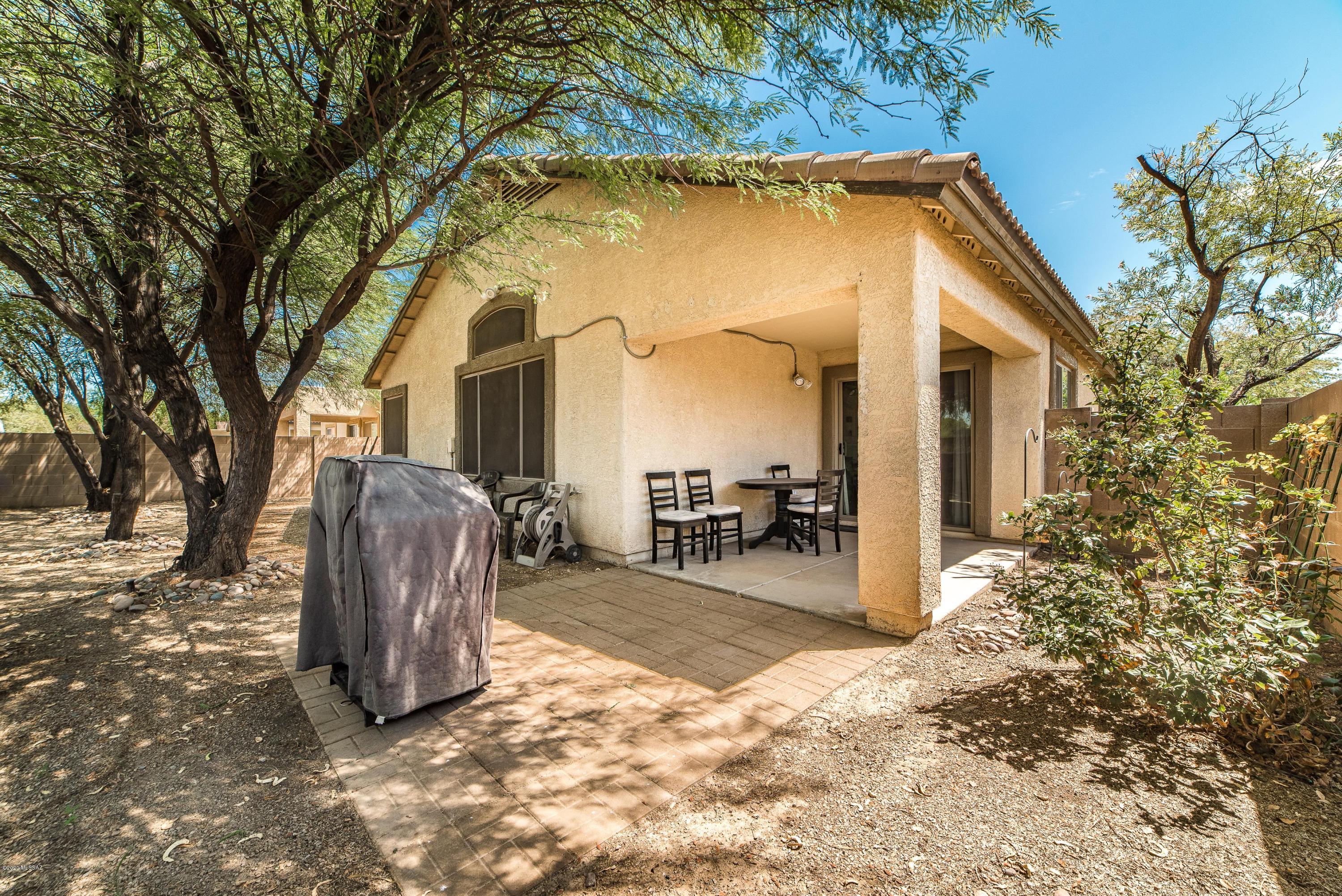 12667 N Crooked Willow Drive