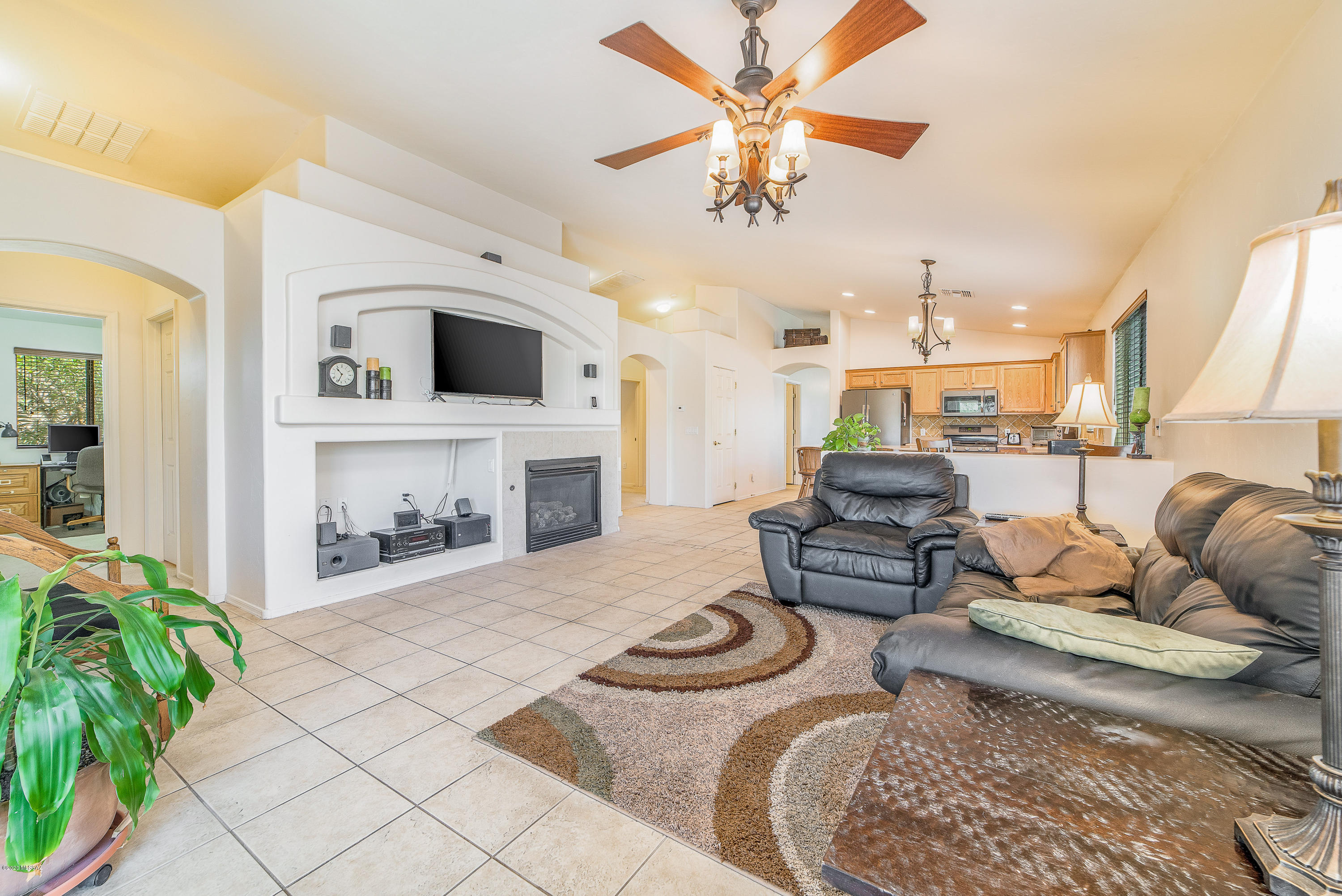 12667 N Crooked Willow Drive