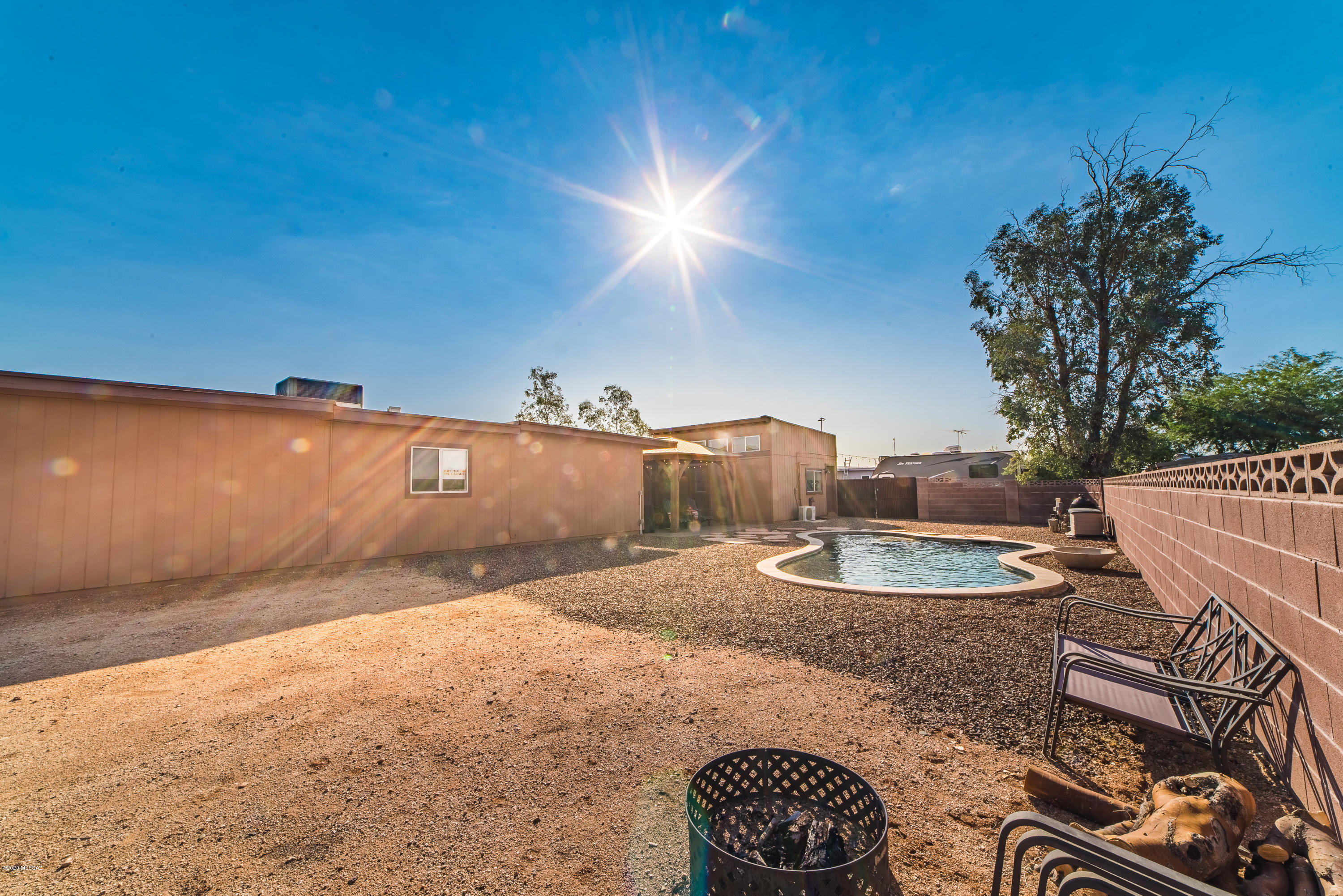 6741 N Montrose Drive