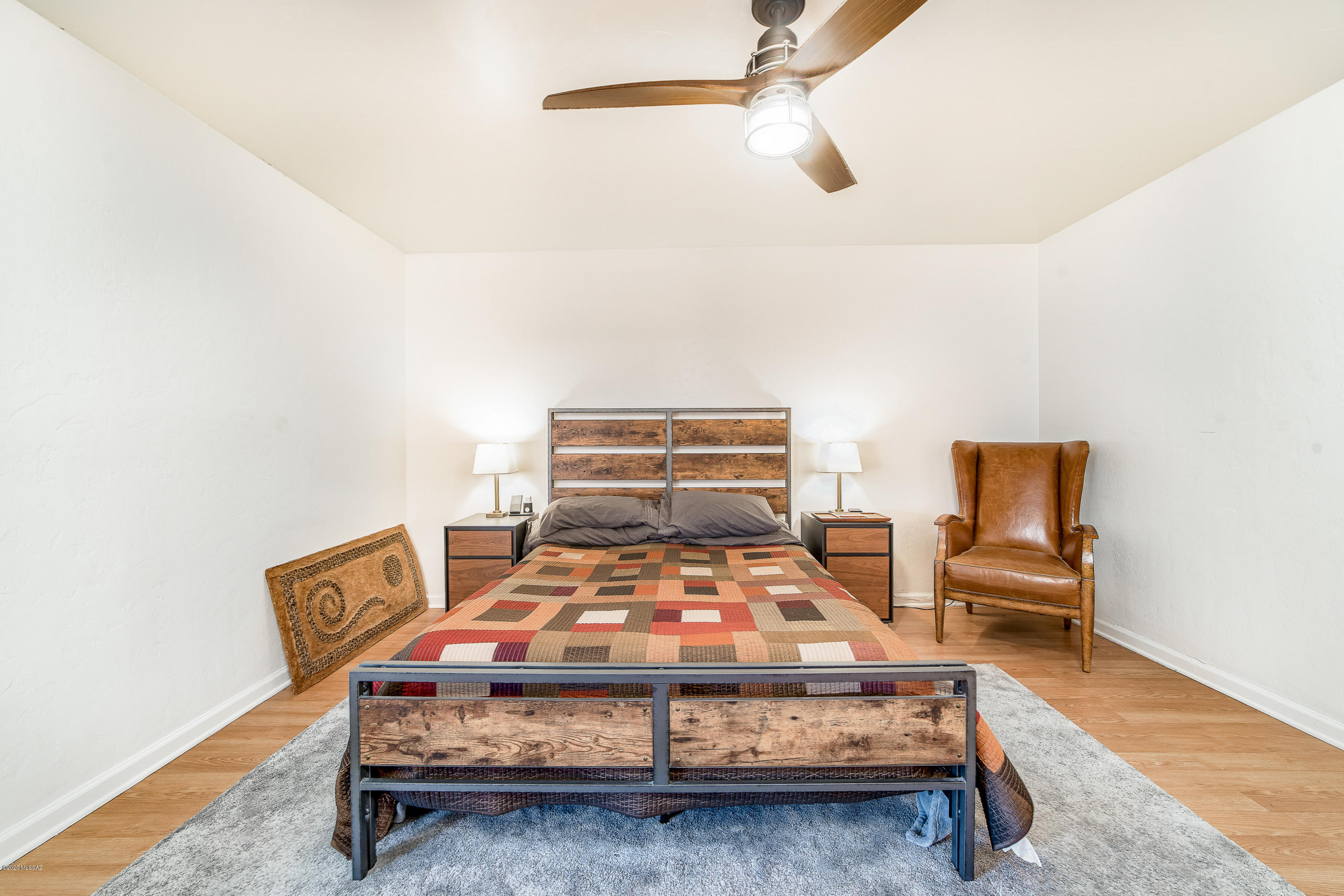 6741 N Montrose Drive