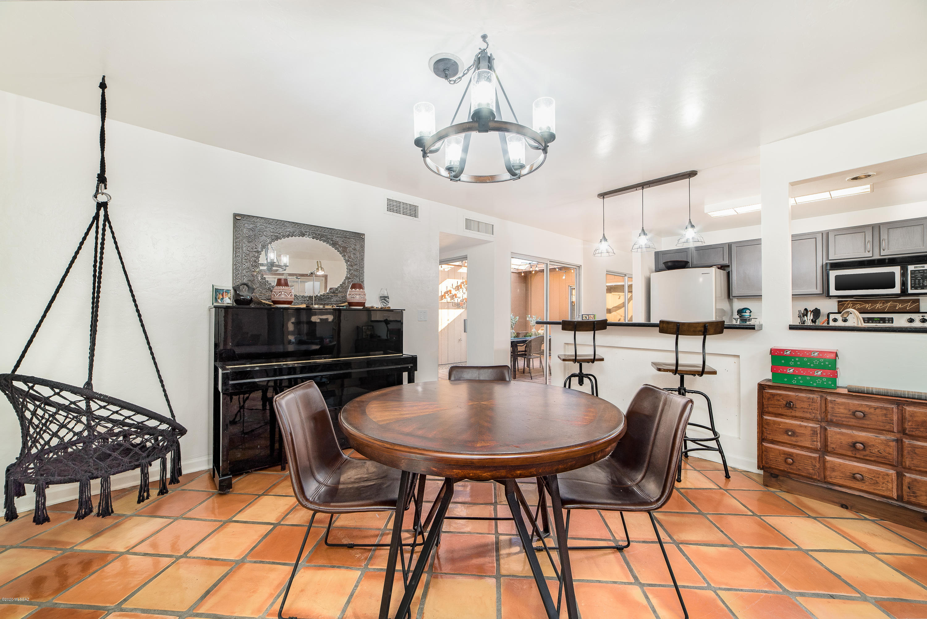 6741 N Montrose Drive