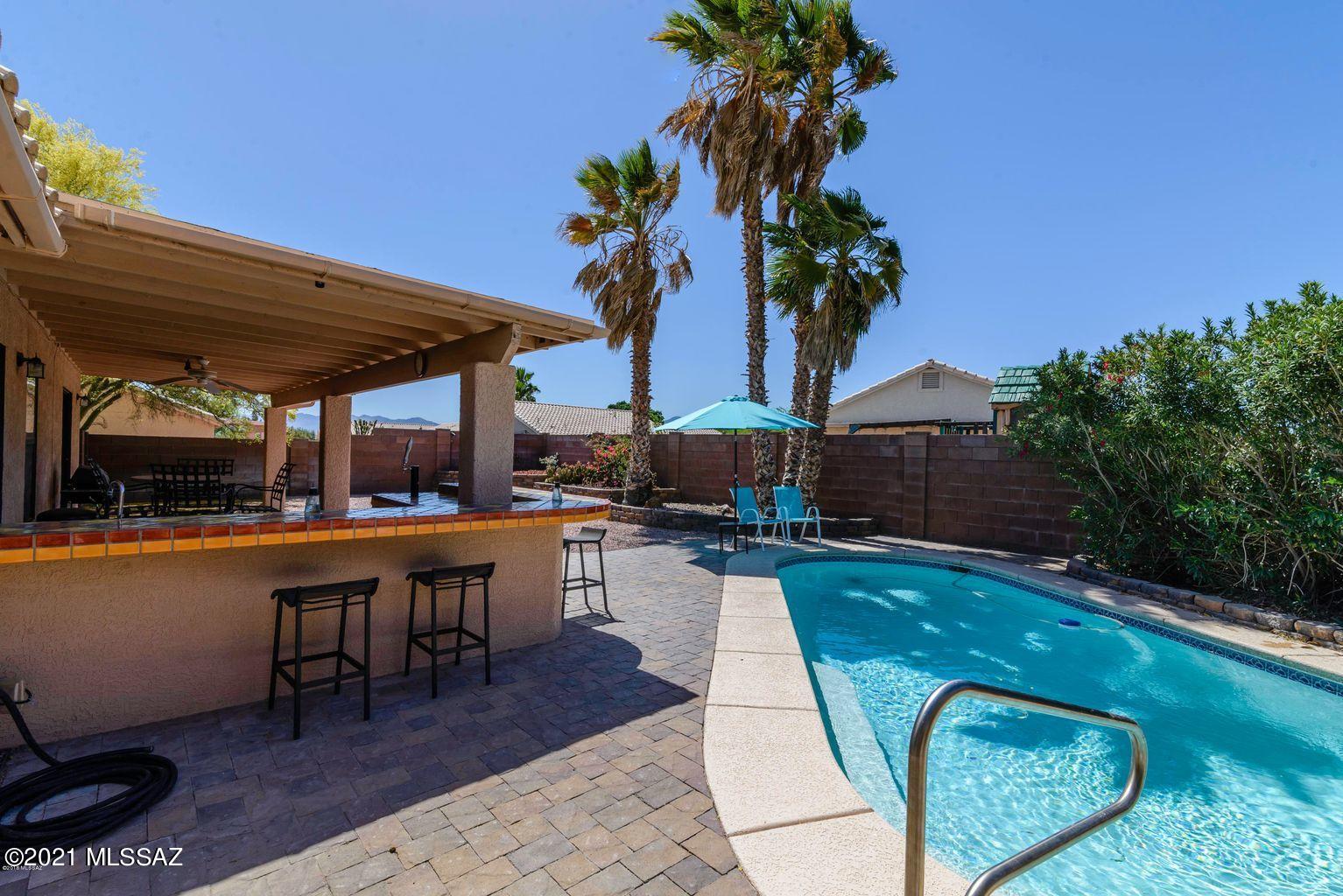 1719 W Calle Del Querido