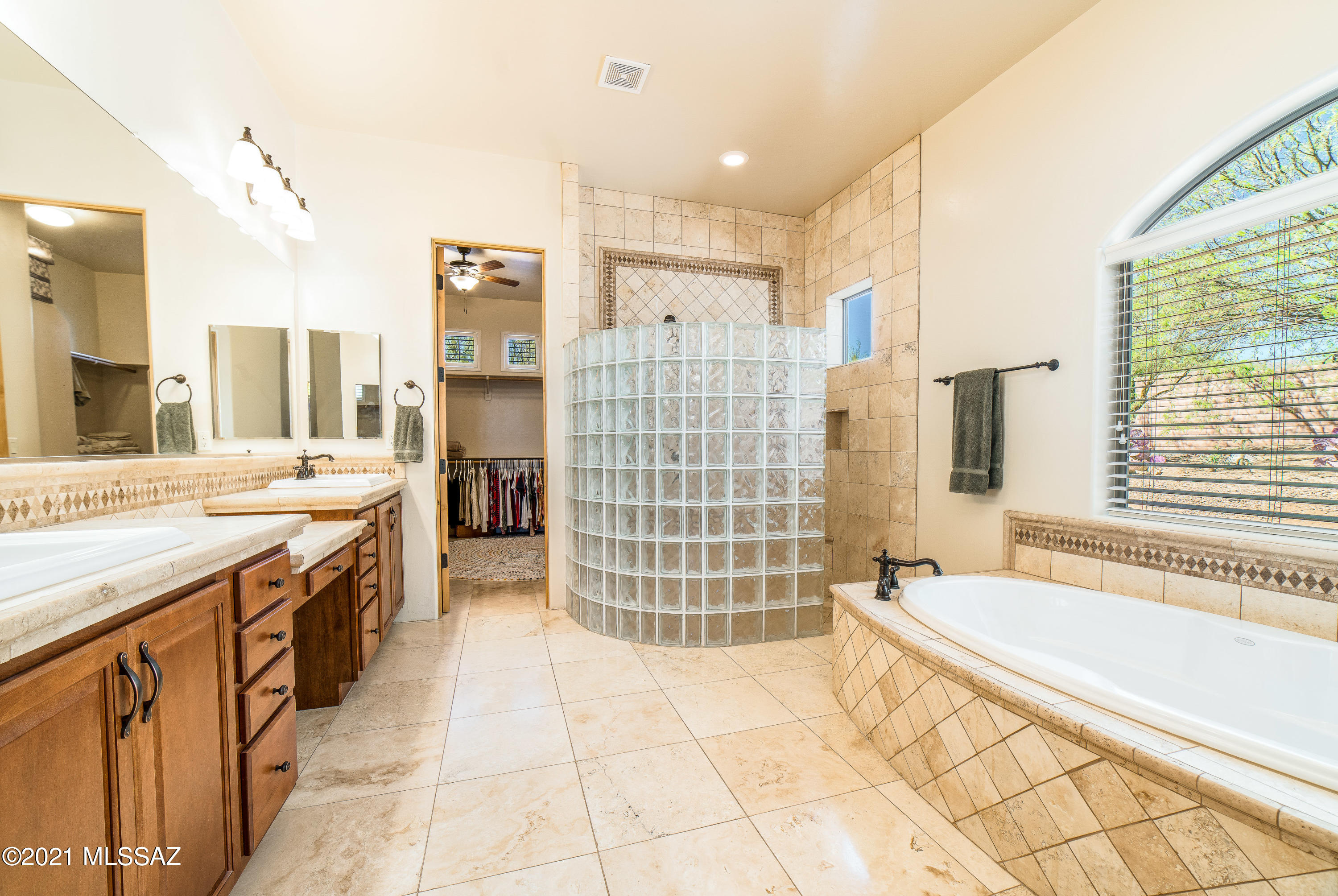 13932 N Running Brook Lane