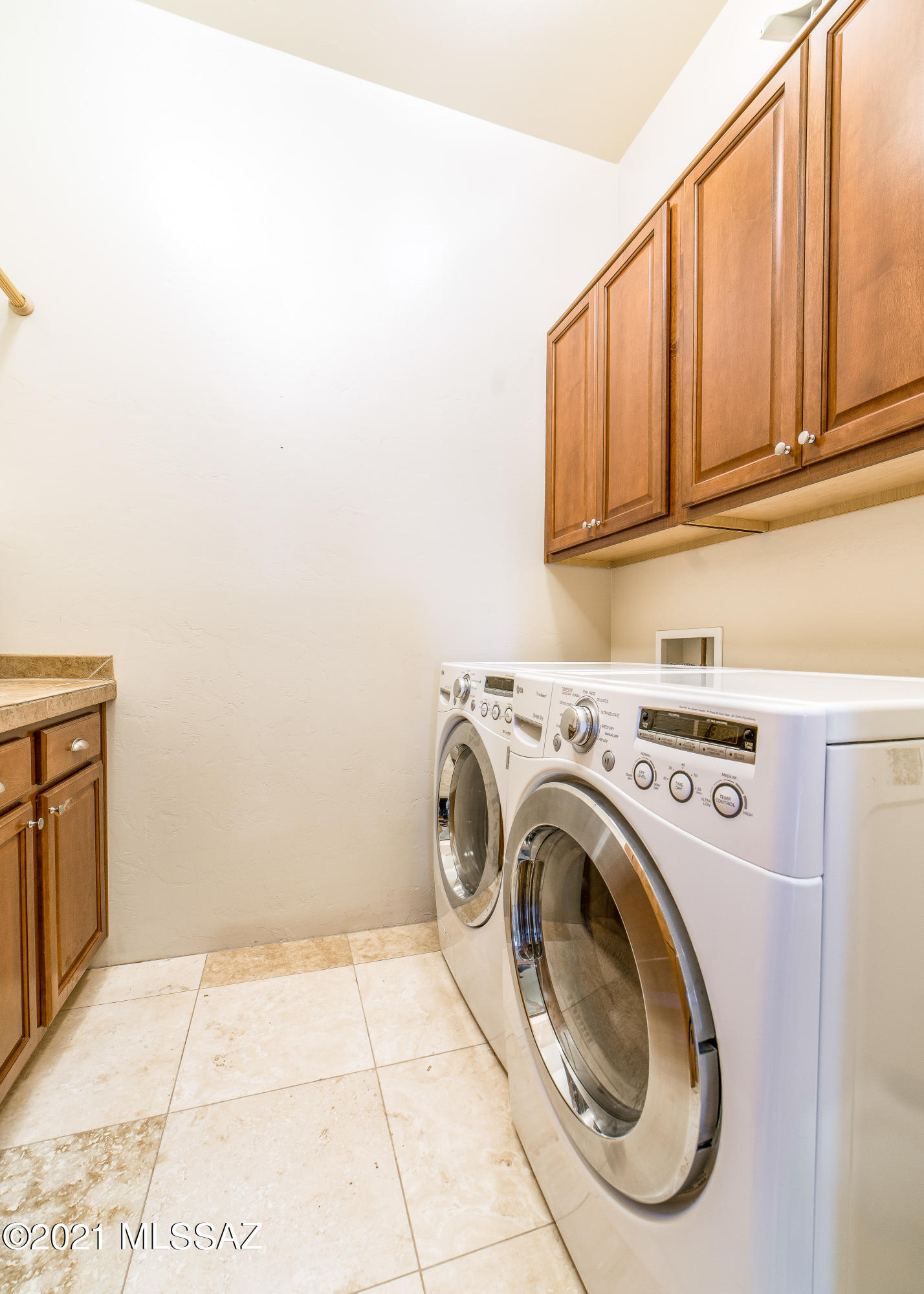 13932 N Running Brook Lane