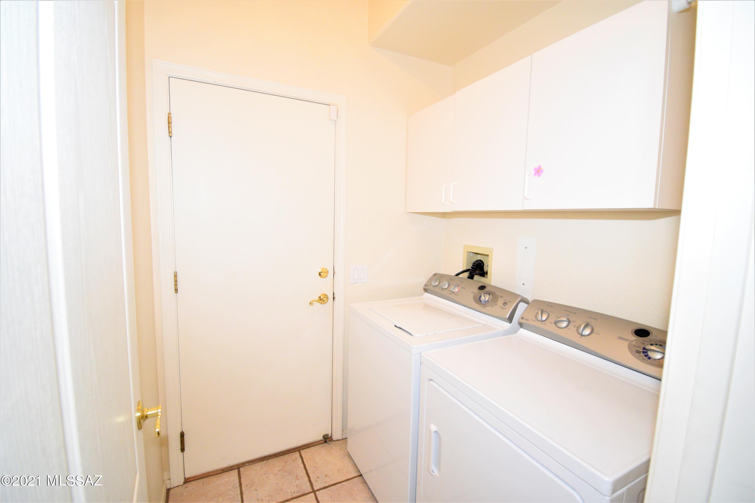 12212 N New Dawn Avenue