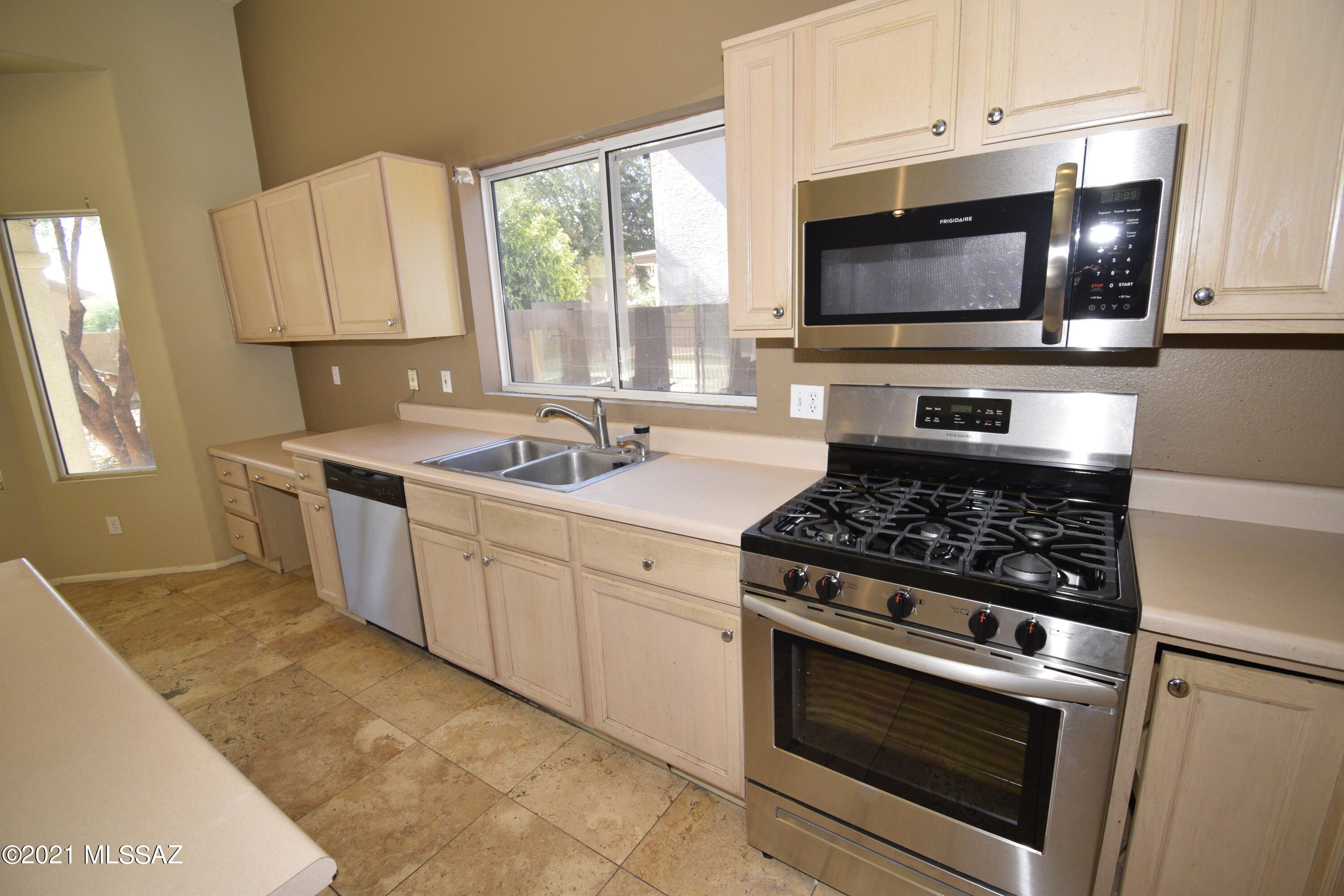 9074 E Sugar Sumac Street