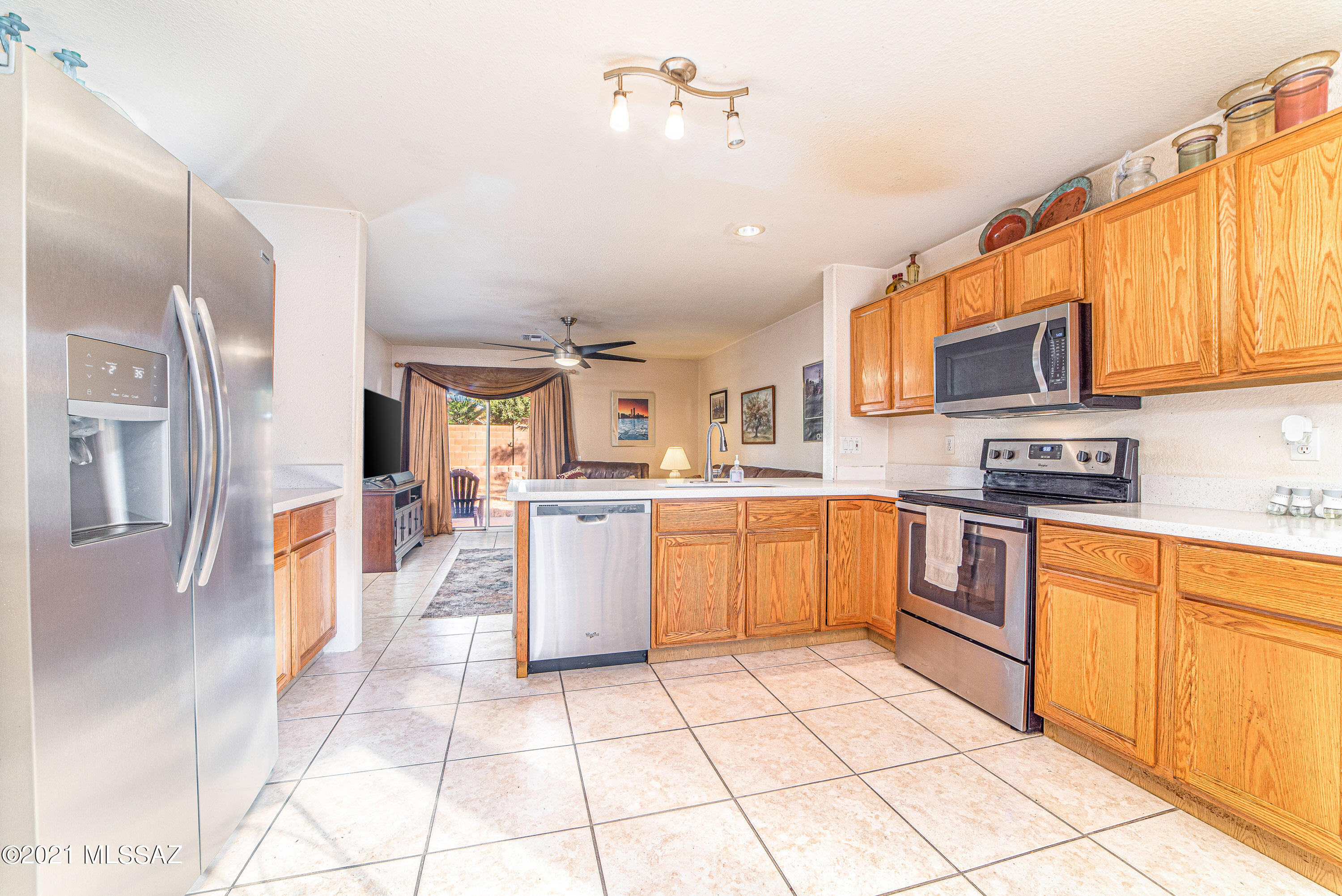 2632 W Mountain Heights Court