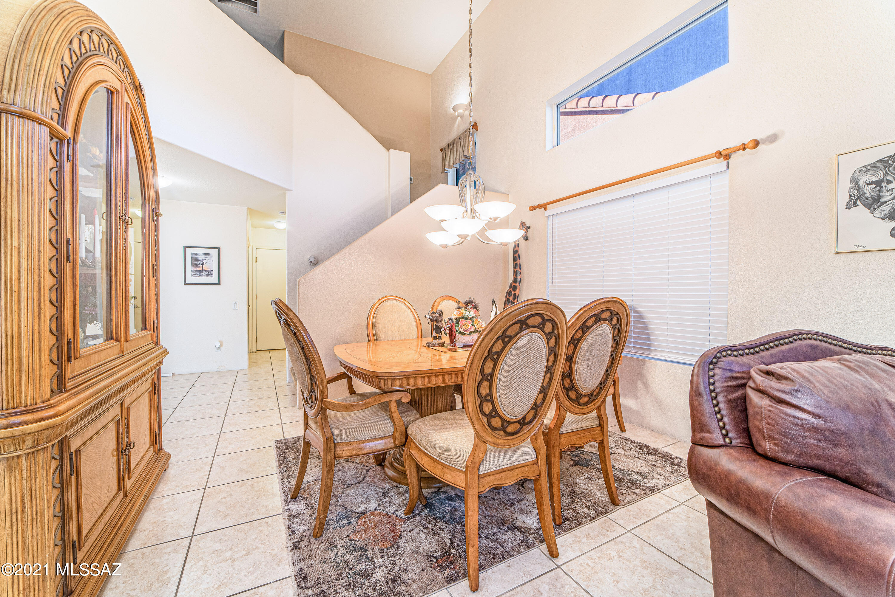 2632 W Mountain Heights Court