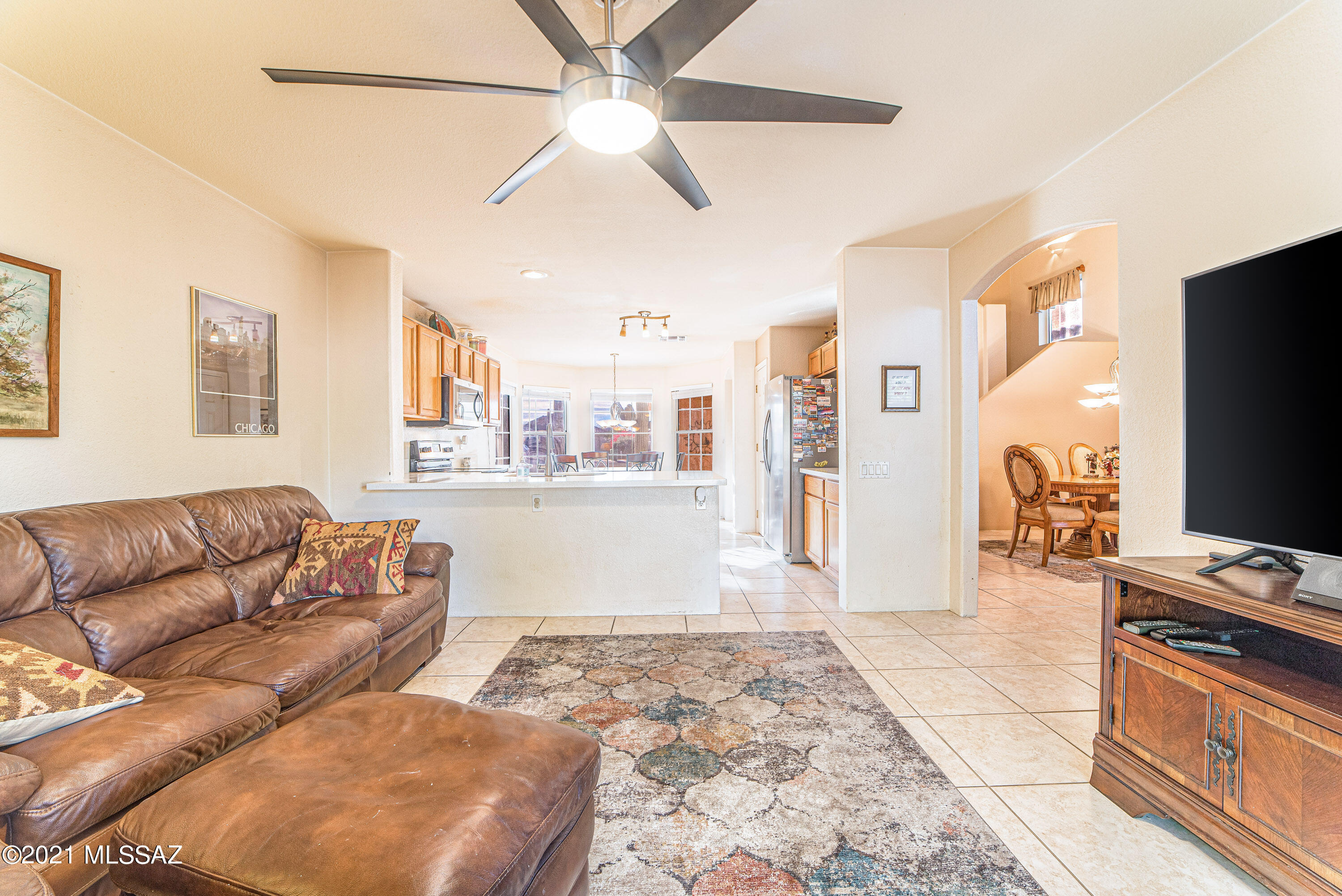 2632 W Mountain Heights Court