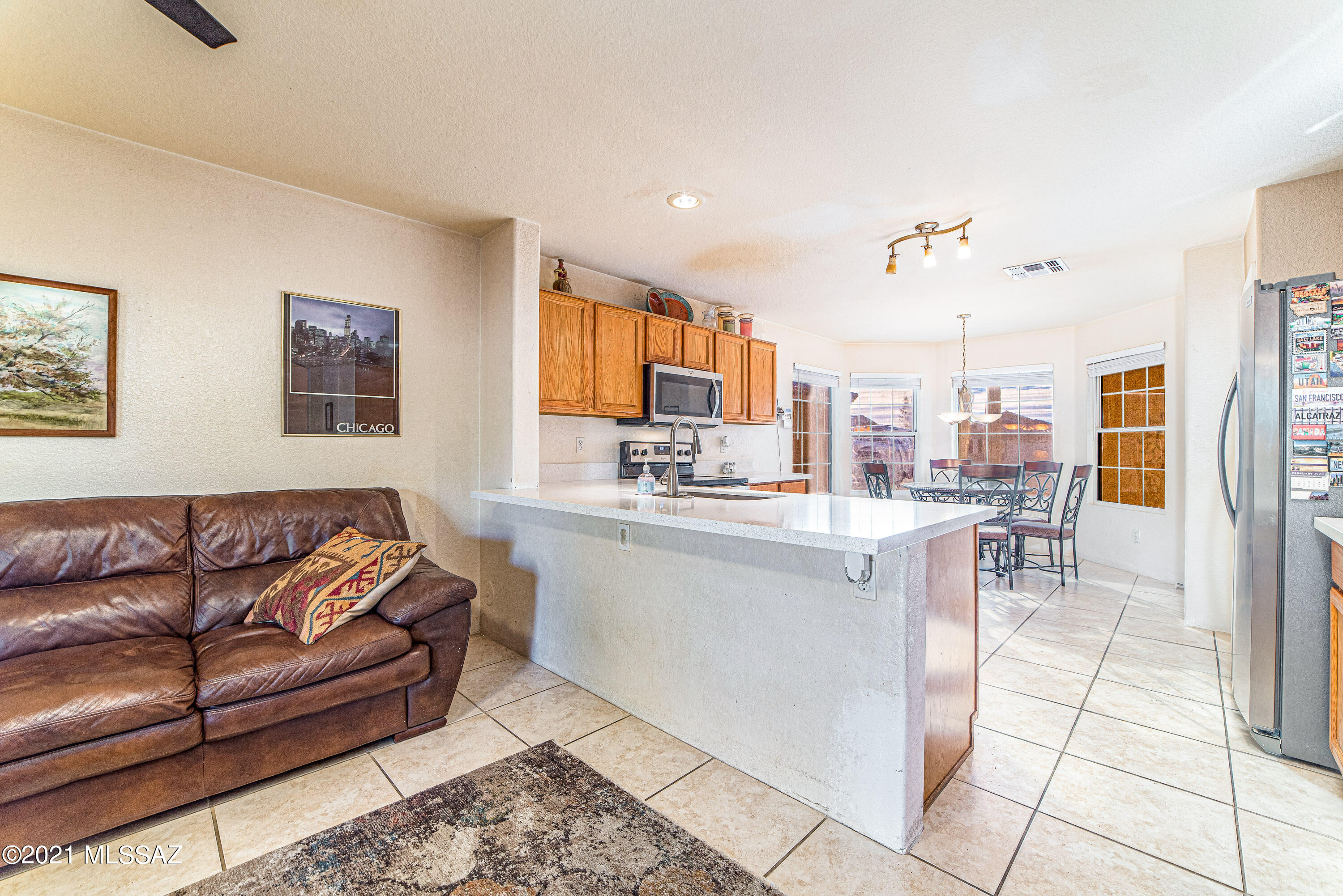 2632 W Mountain Heights Court