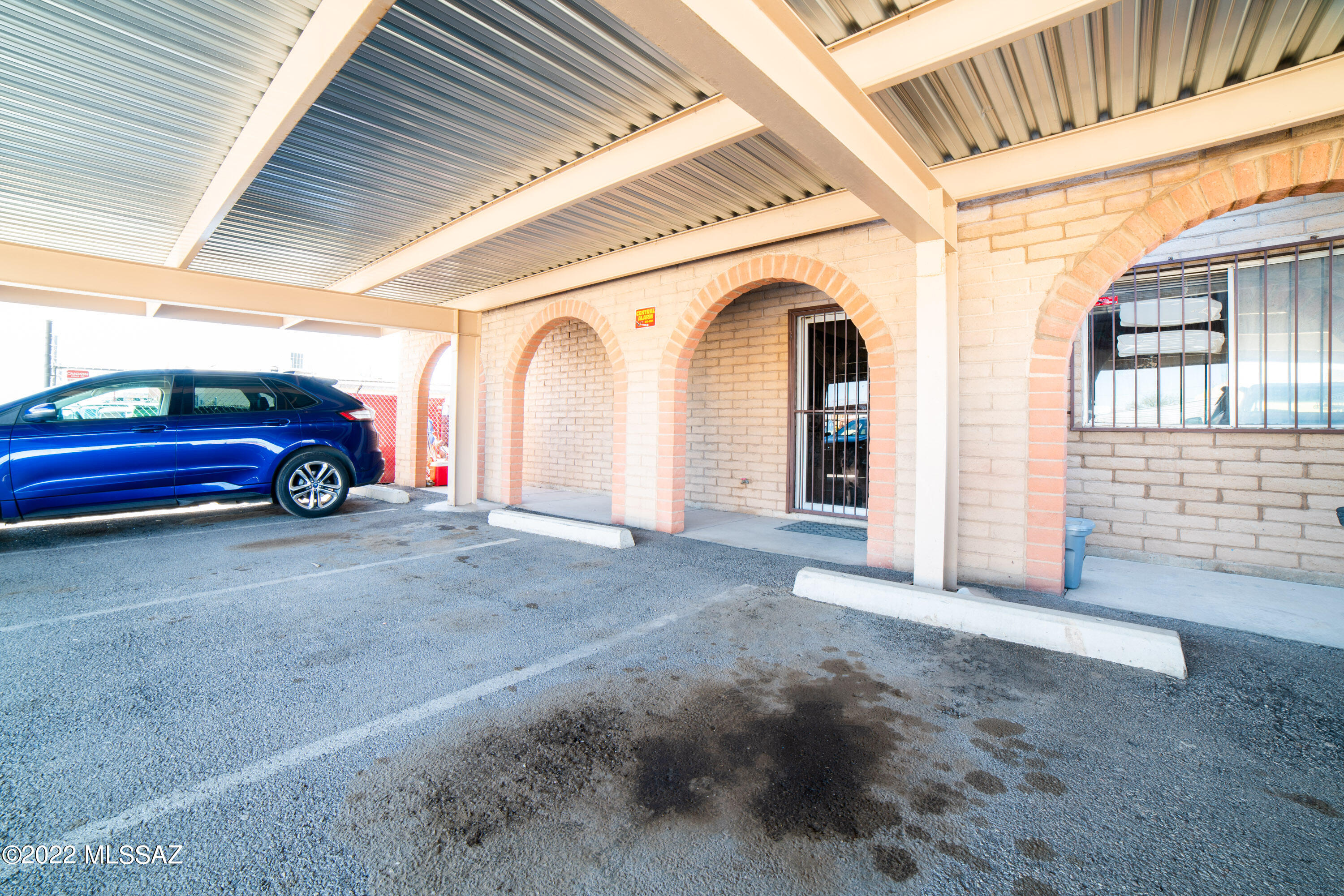 3156 E President Street