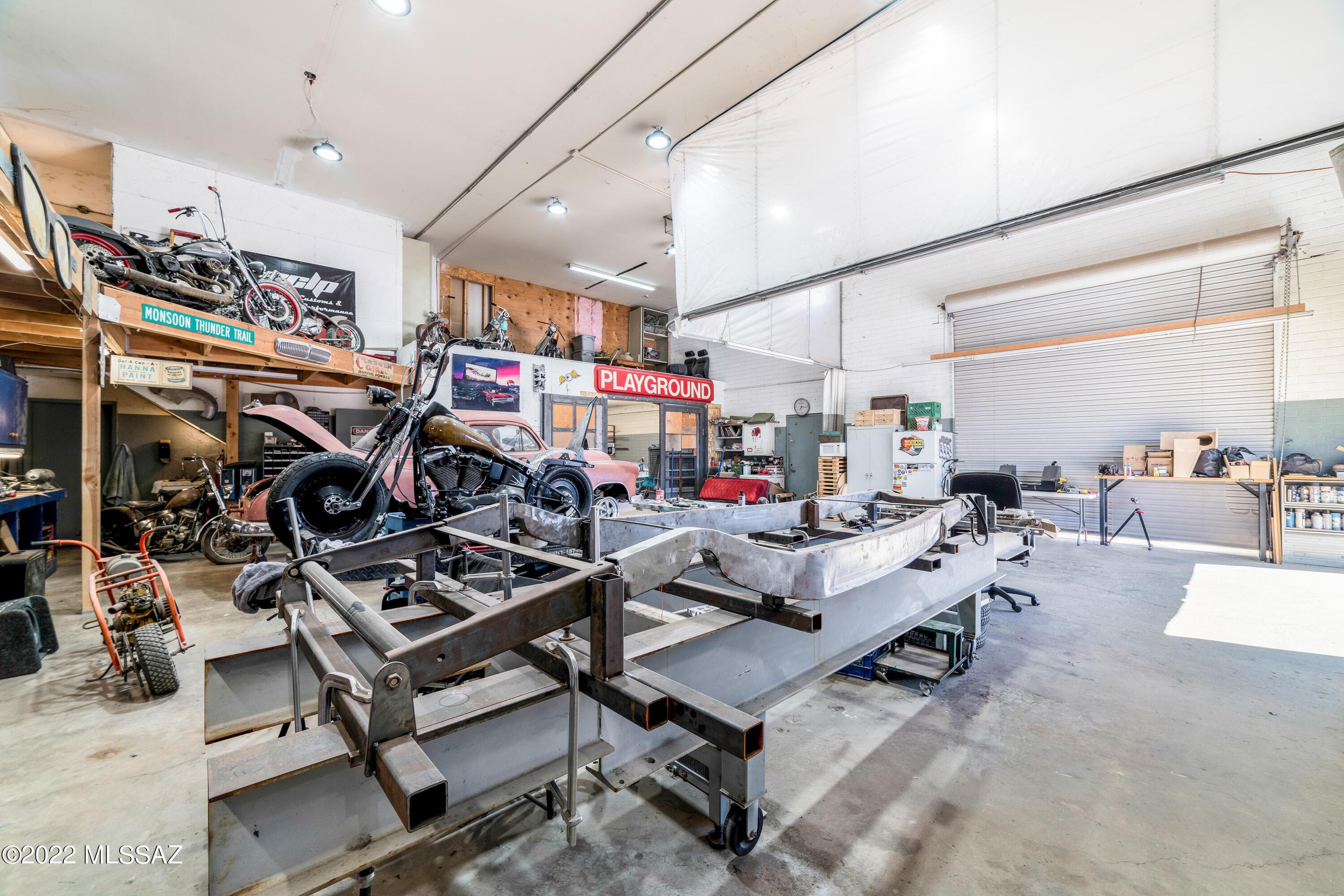 3156 E President Street