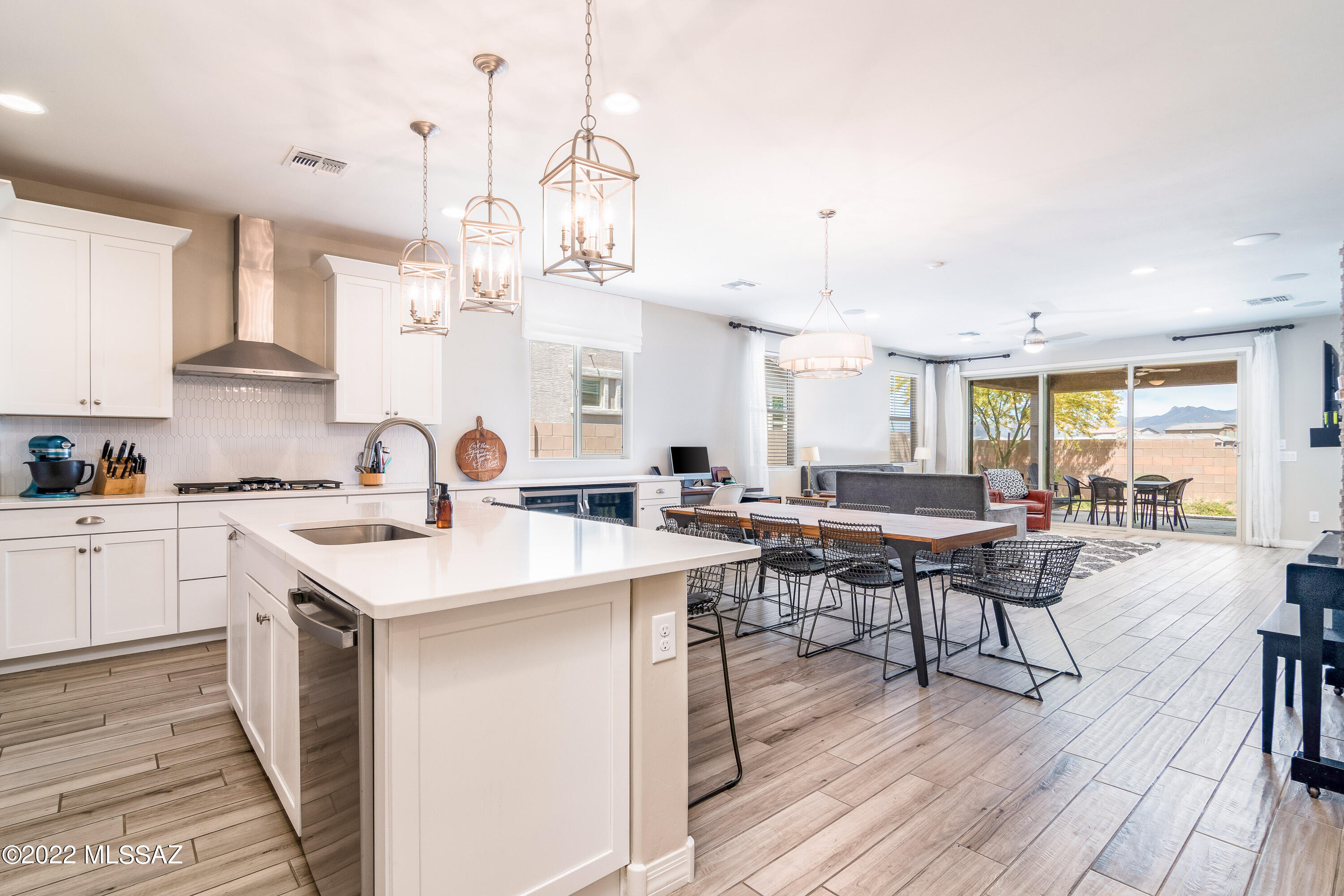 12160 N Goldenview Lane