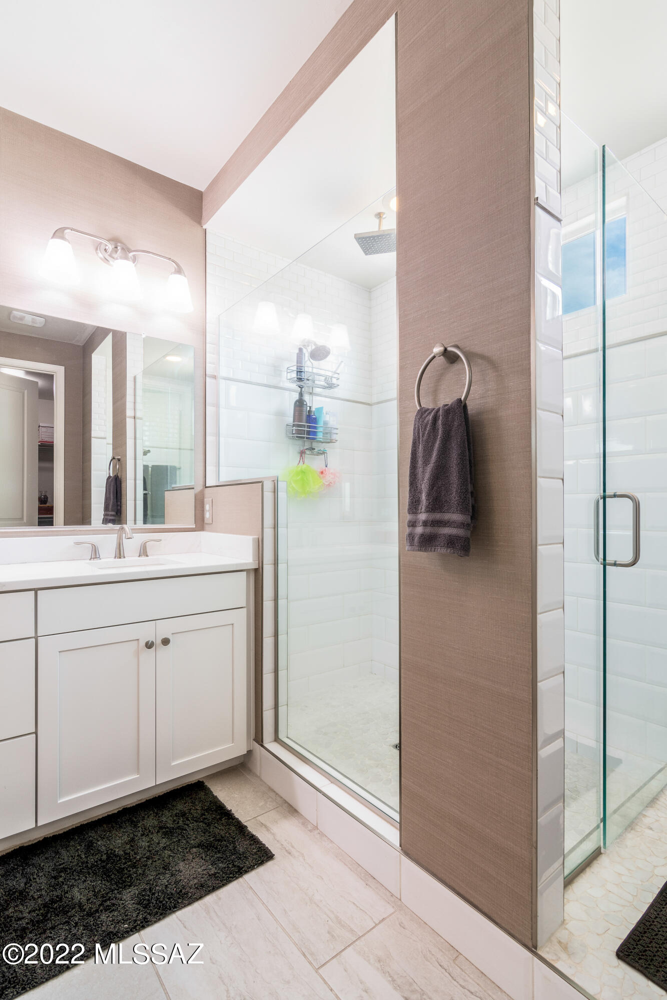 12160 N Goldenview Lane