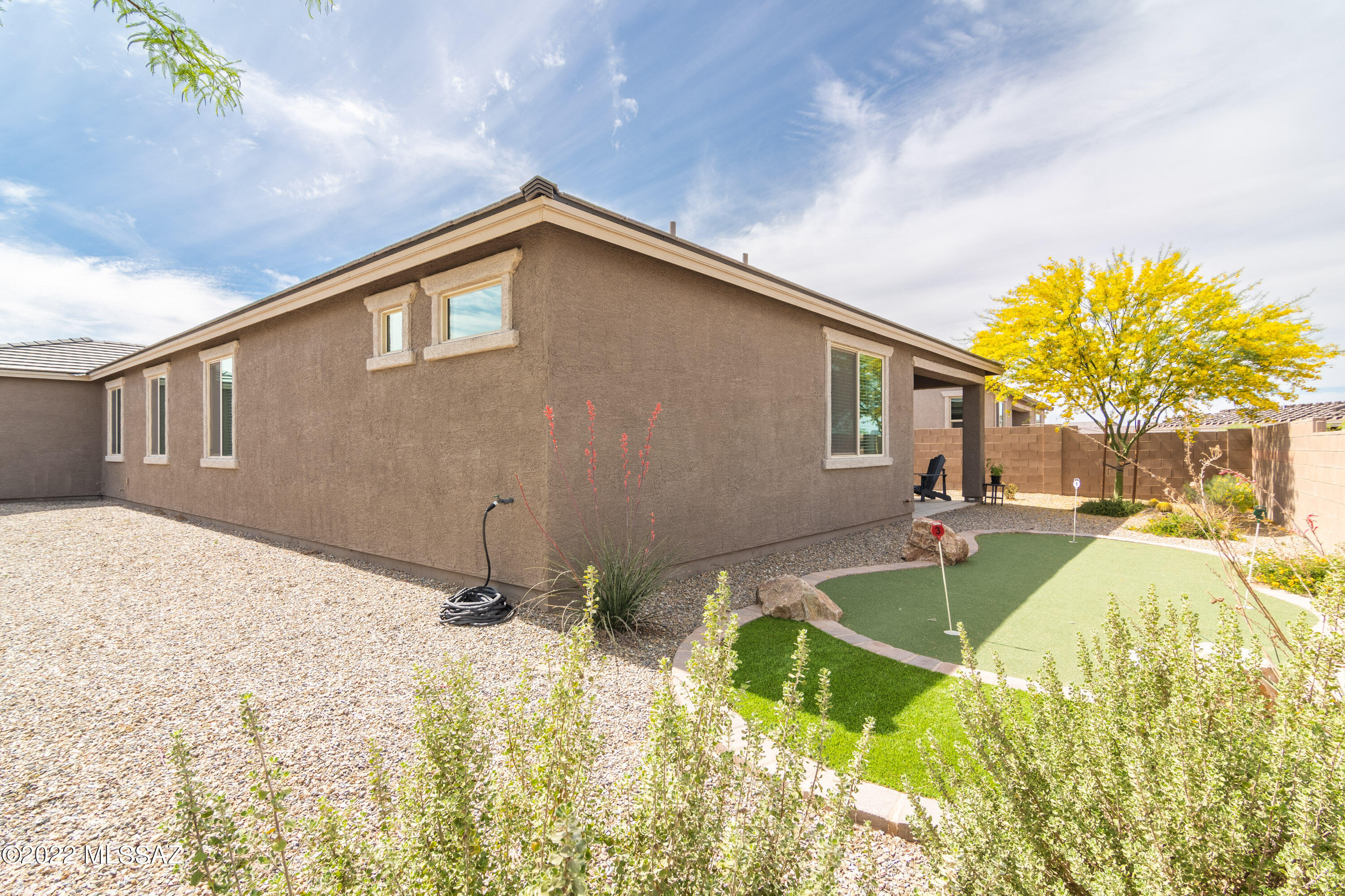 12160 N Goldenview Lane