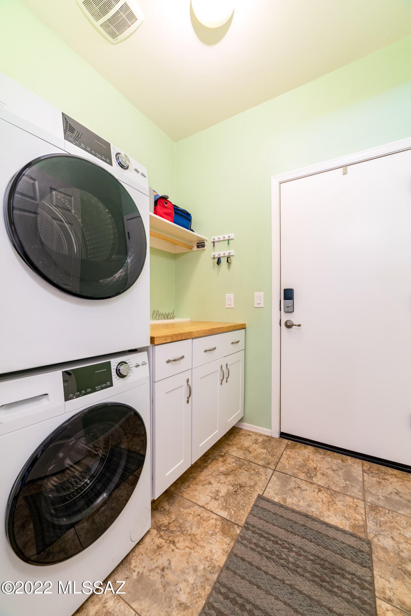 5045 W Willow Wind Way