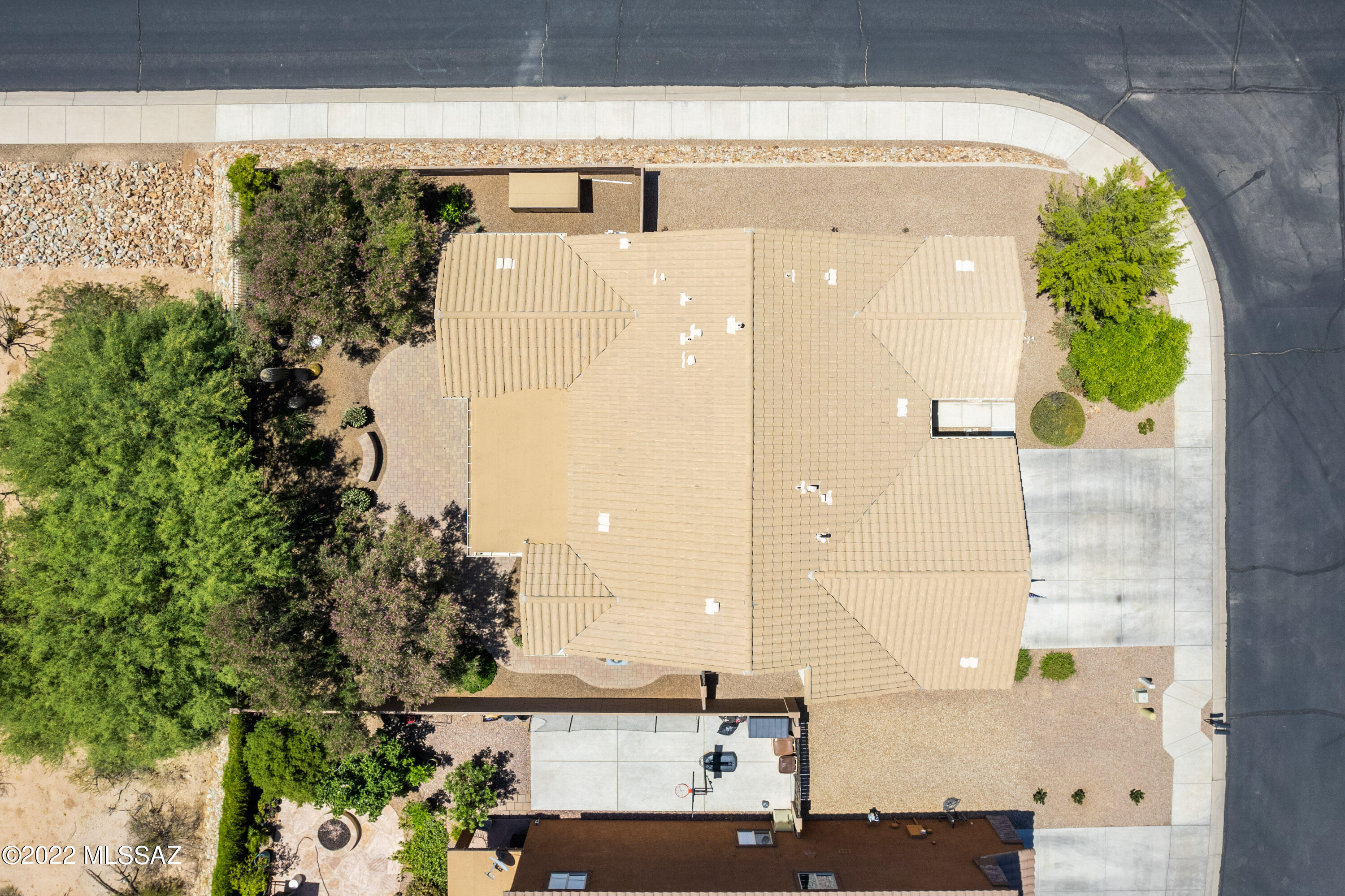 5045 W Willow Wind Way