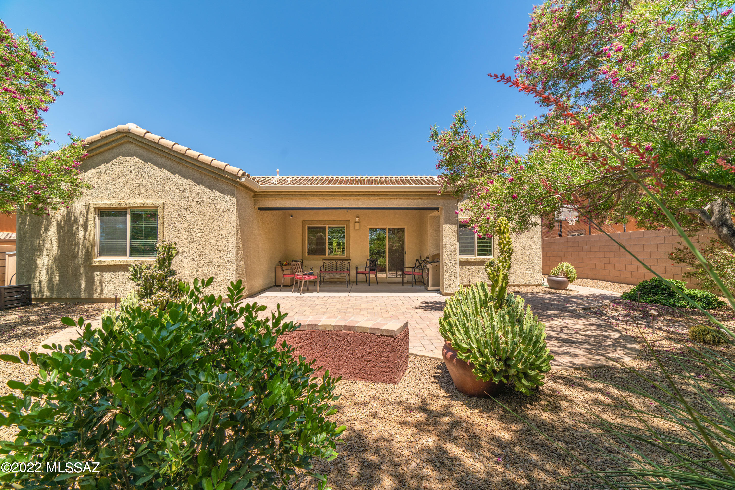 5045 W Willow Wind Way