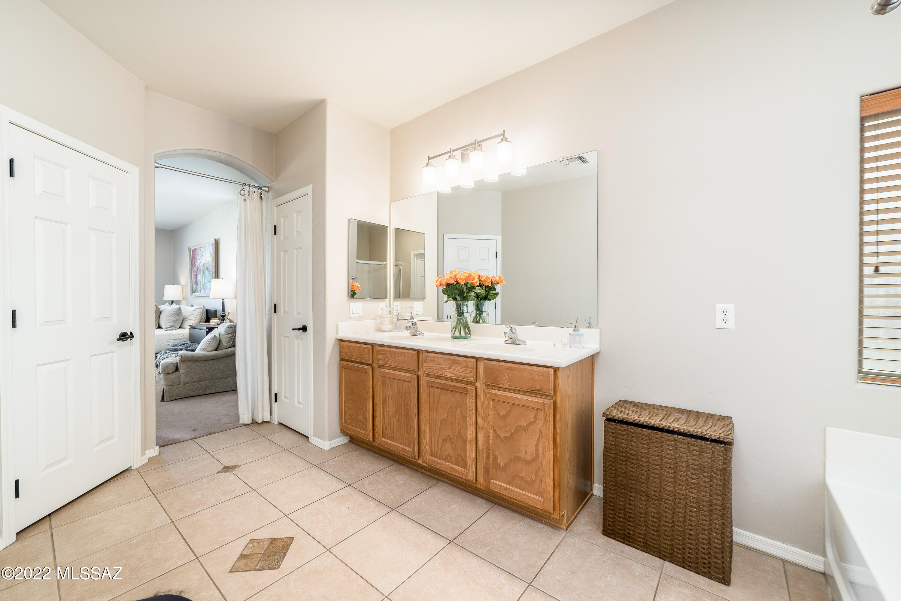 12532 N Stone Ring Drive